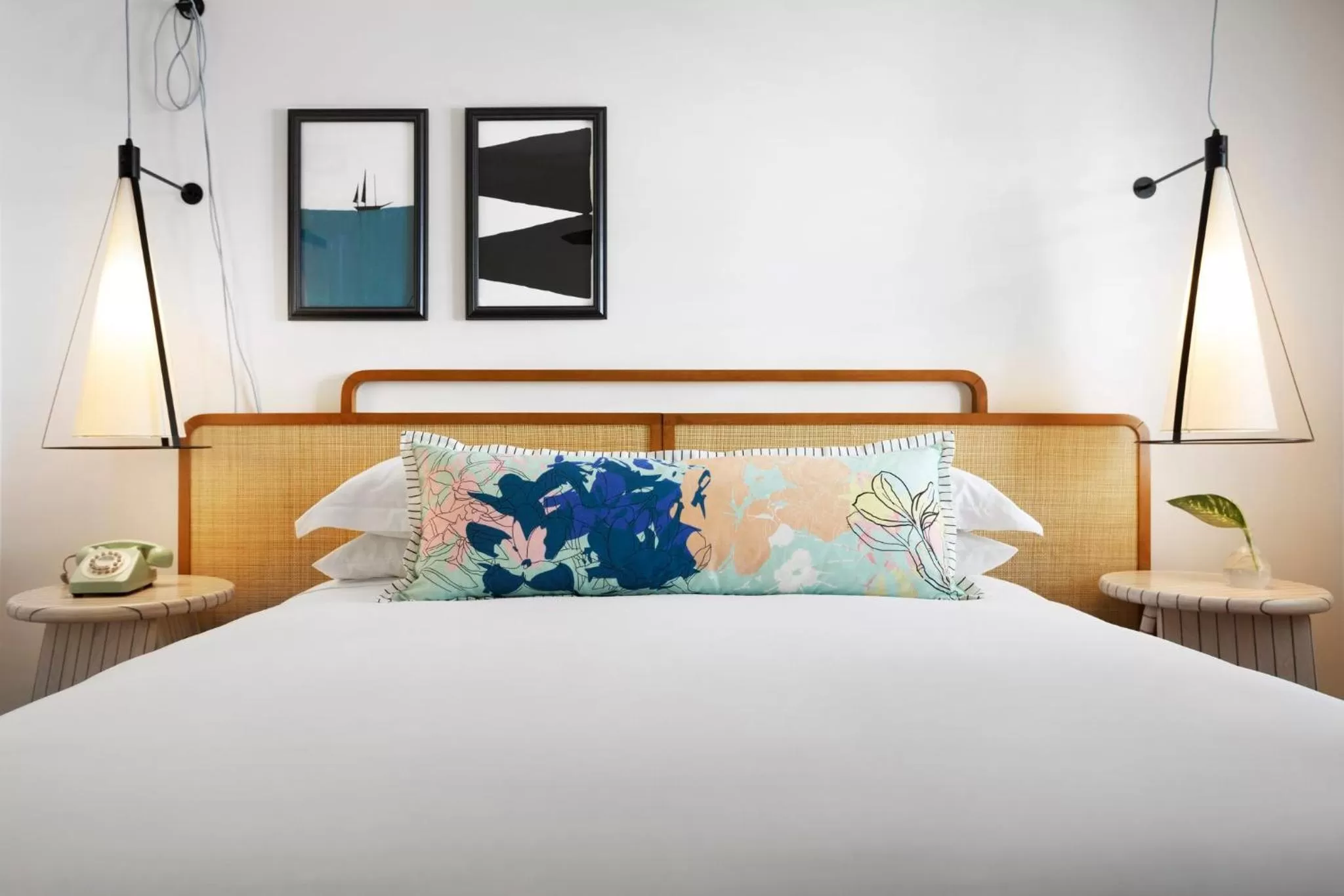 Photo of the whole room, Bed in Lighthouse Hotel - Key West Historic Inns