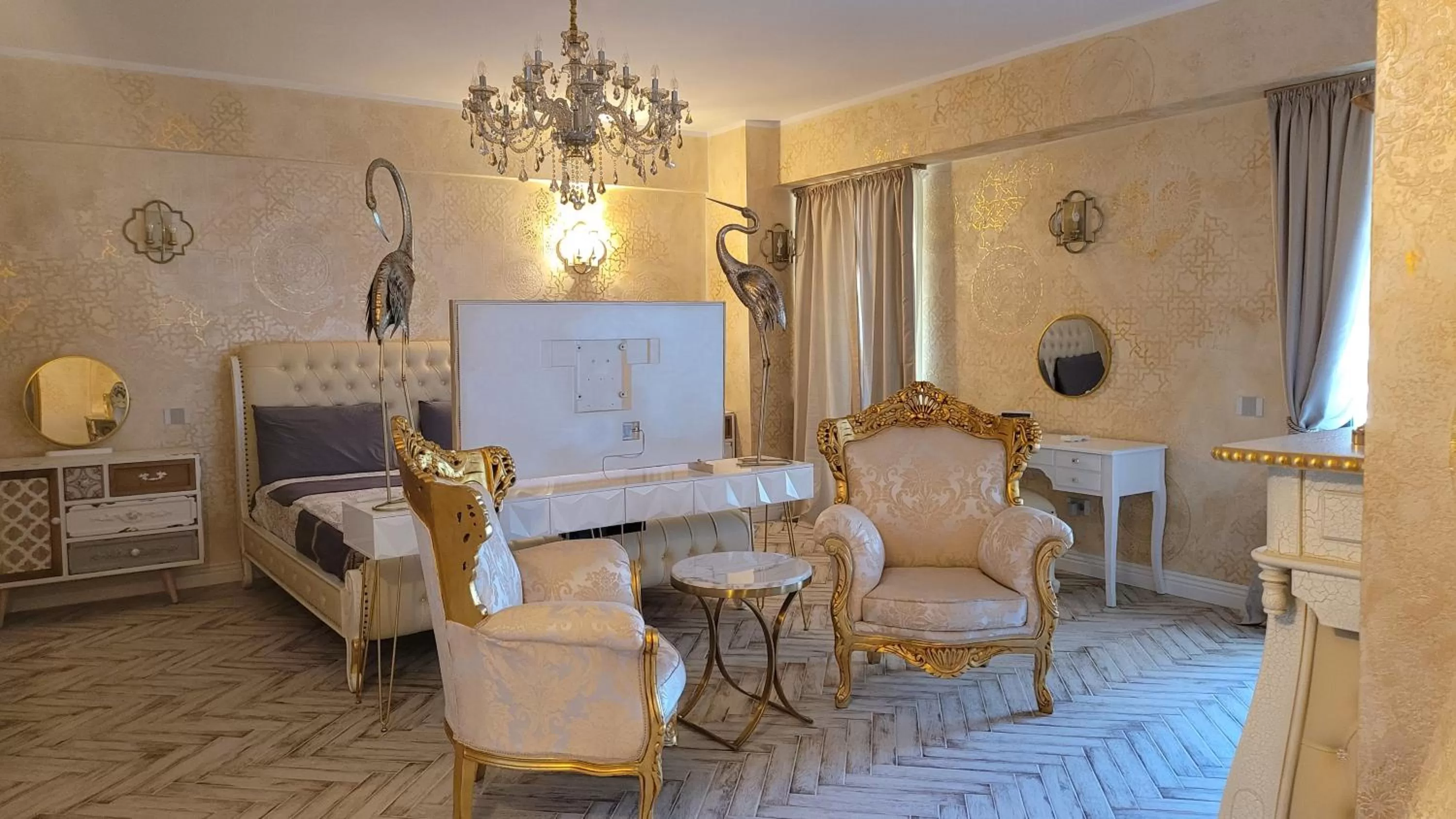 Photo of the whole room in Terrace Suites Iasi