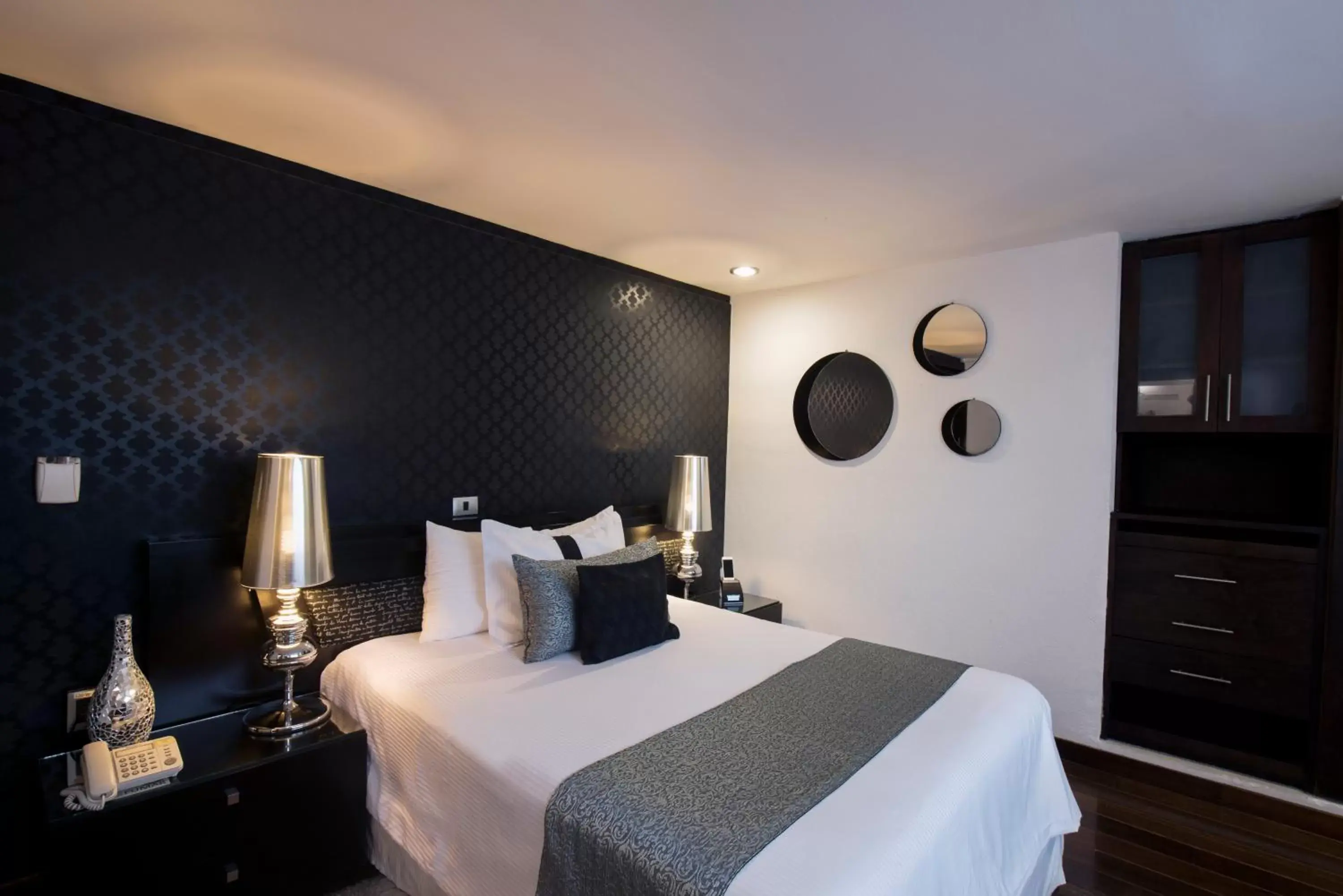 Bedroom, Bed in Colombe Hotel Boutique