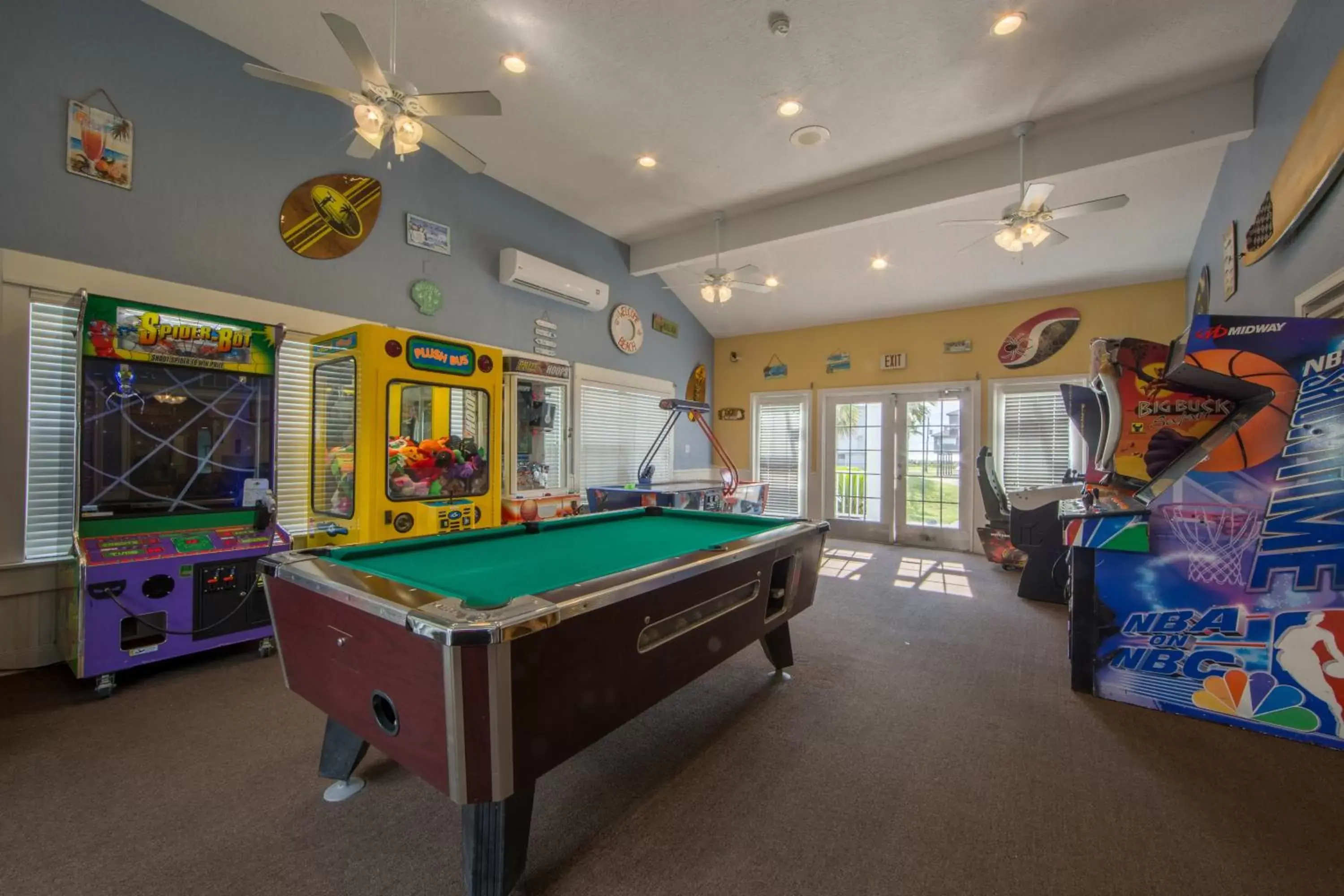 Game Room, Billiards in Holiday Inn Club Vacations Galveston Seaside Resort, an IHG Hotel