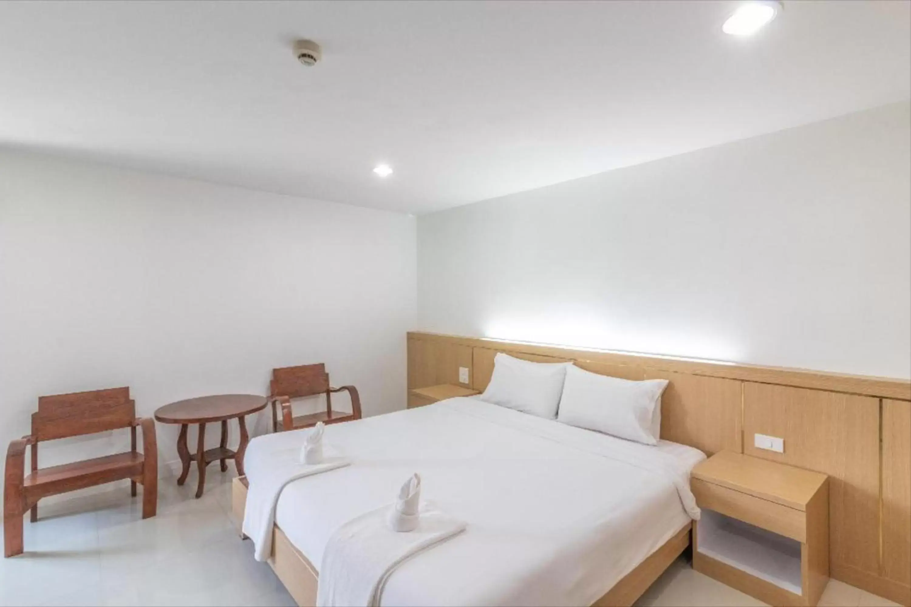 Bed in Siam Privi Hotel