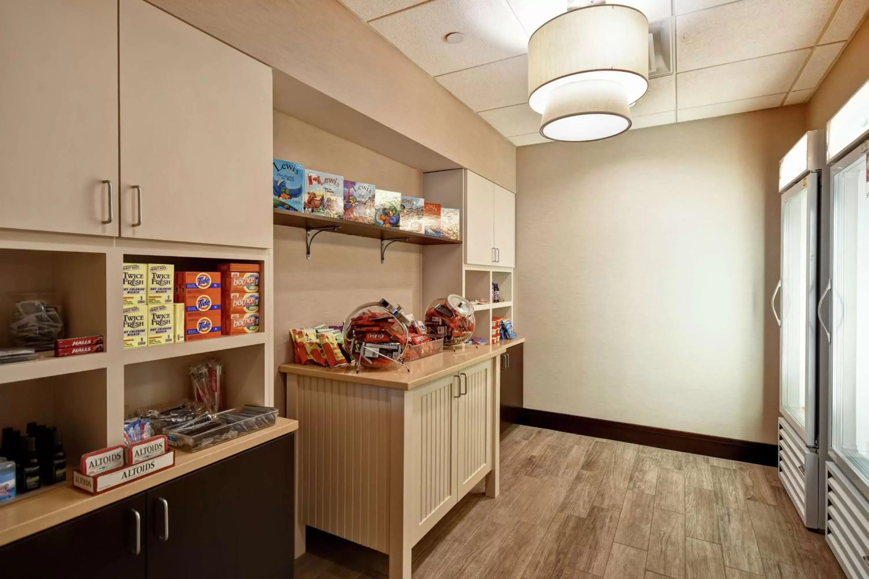 Restaurant/places to eat in Homewood Suites by Hilton Dover Restaurant/places to eat in Homewood Suites by Hilton Dover