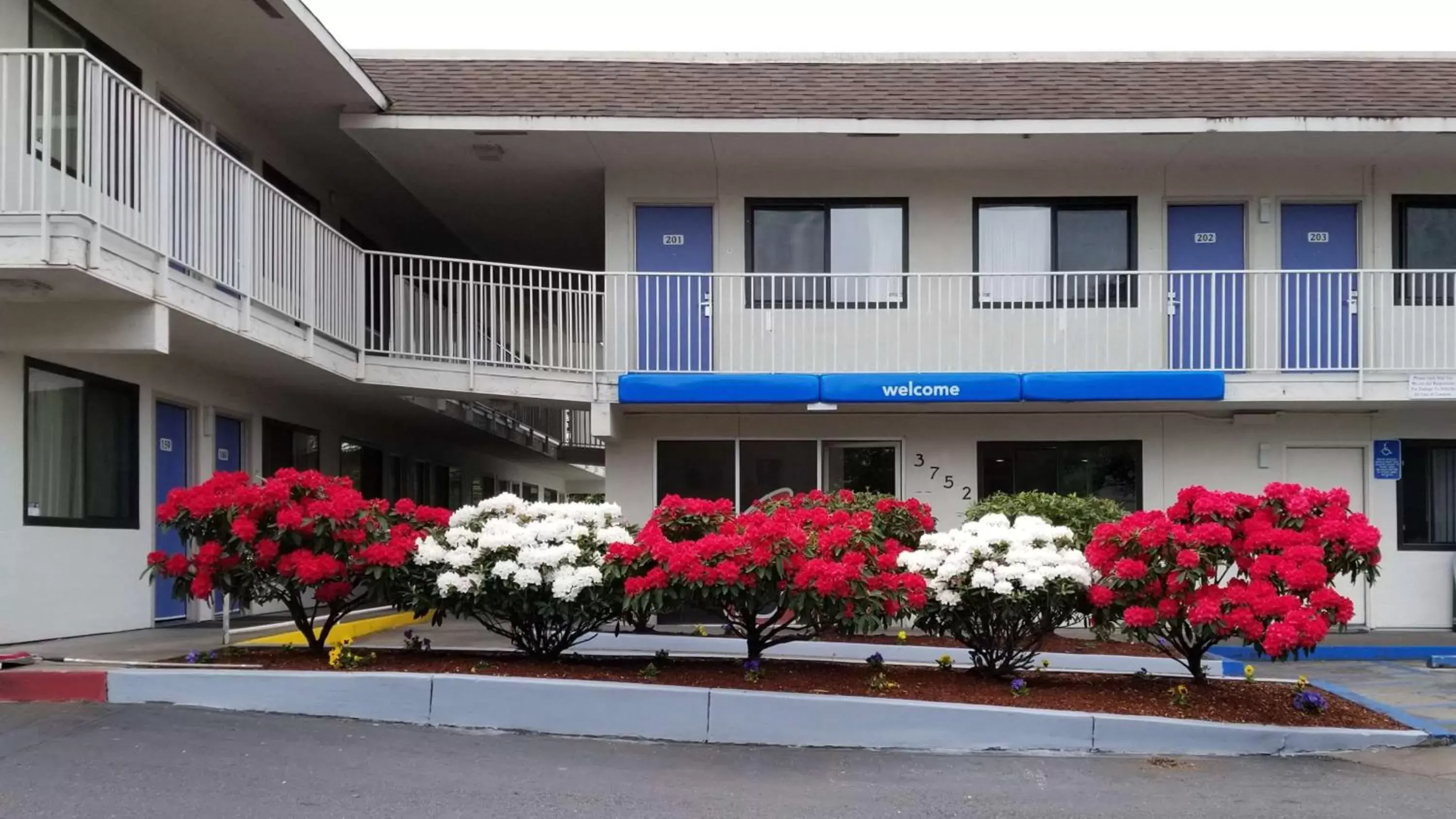 Property building in Motel 6-Springfield, OR - Eugene North