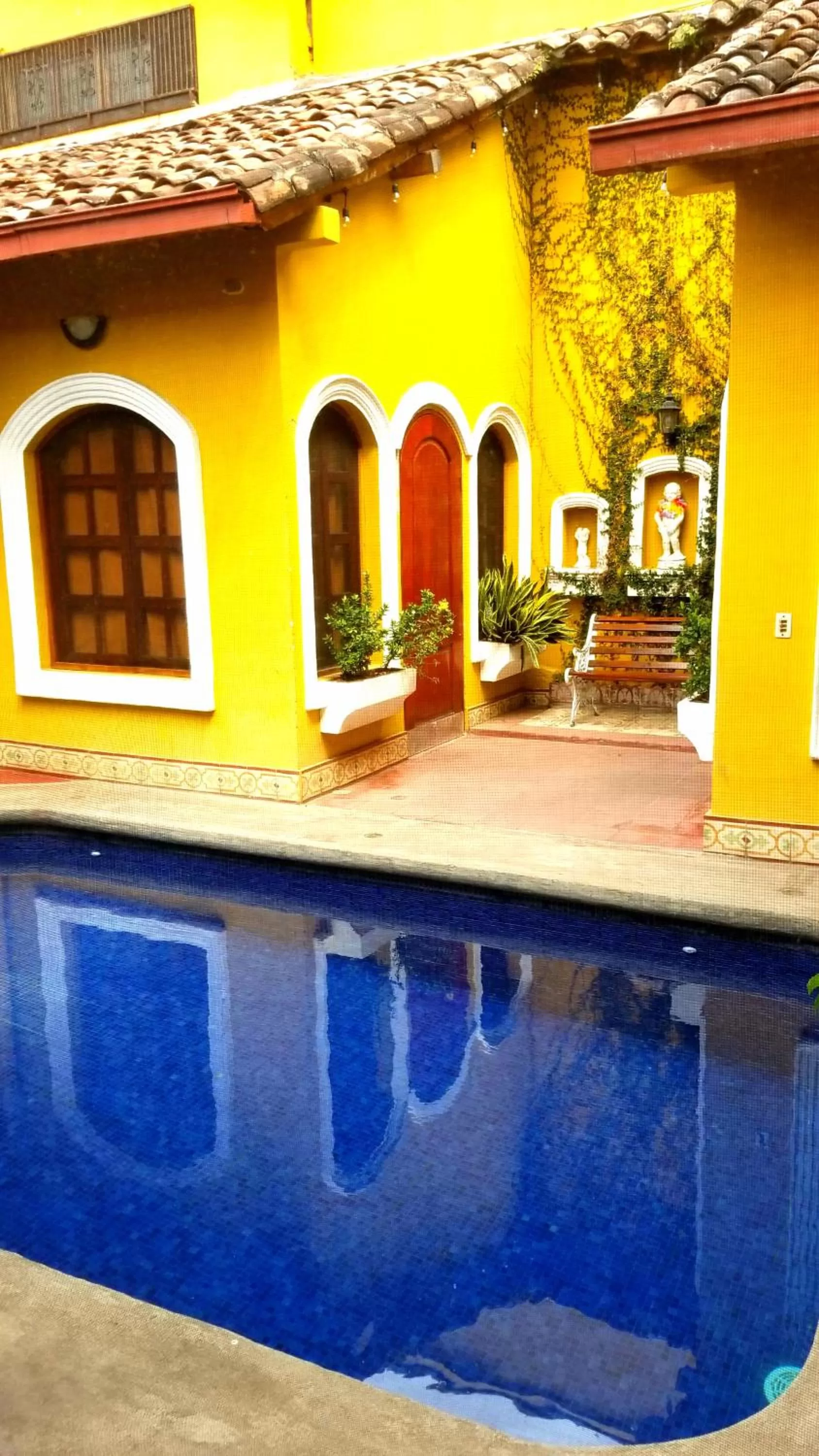 Pool view in Casa del Agua
