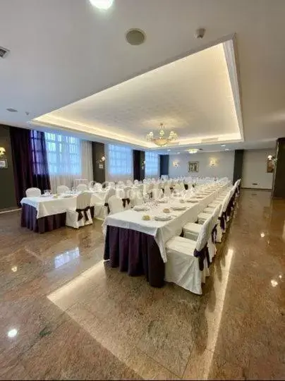 Banquet/Function facilities in Hotel Lasa Sport