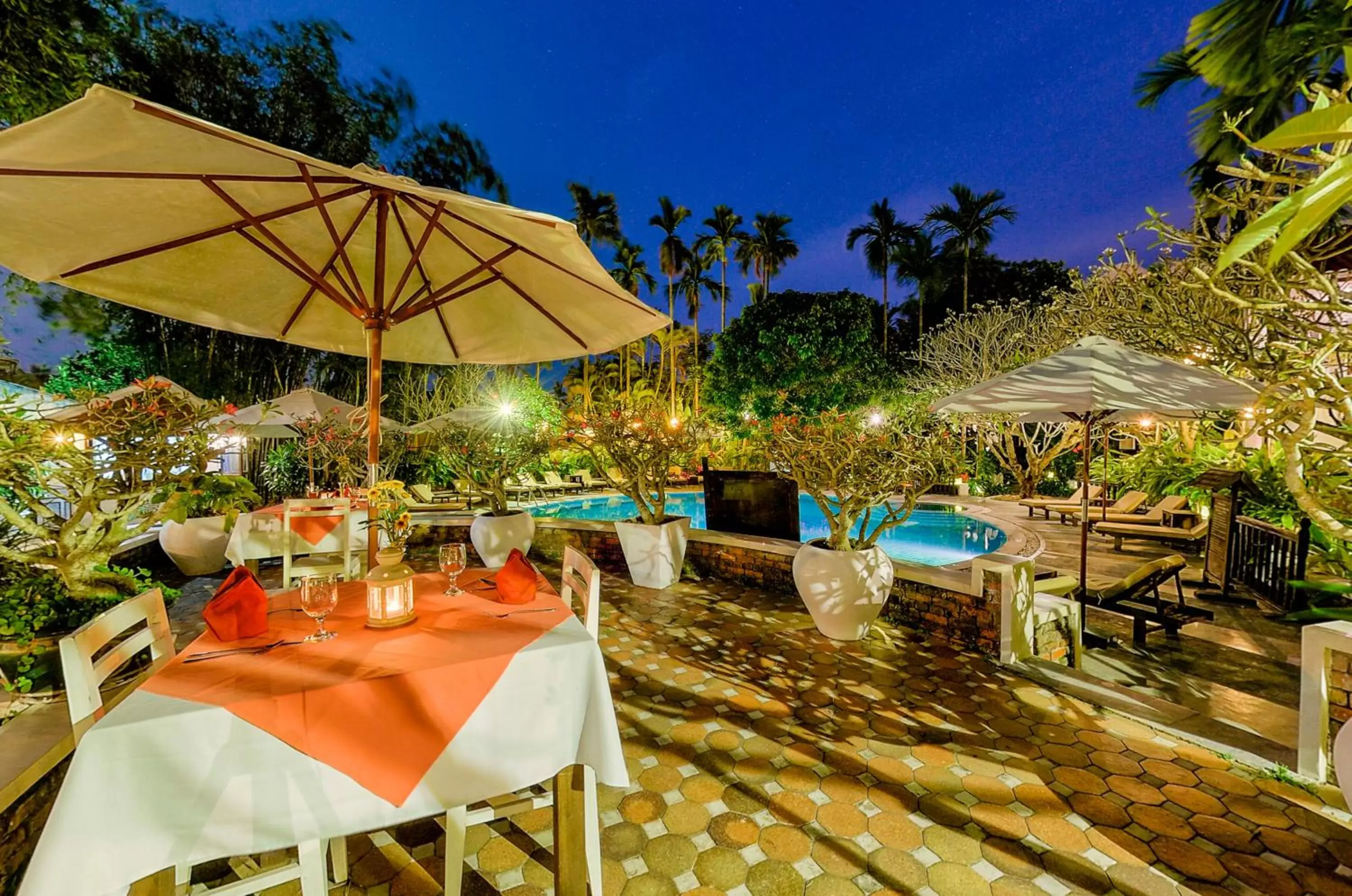 Swimming pool, Restaurant/Places to Eat in Hoi An Ancient House Resort & Spa