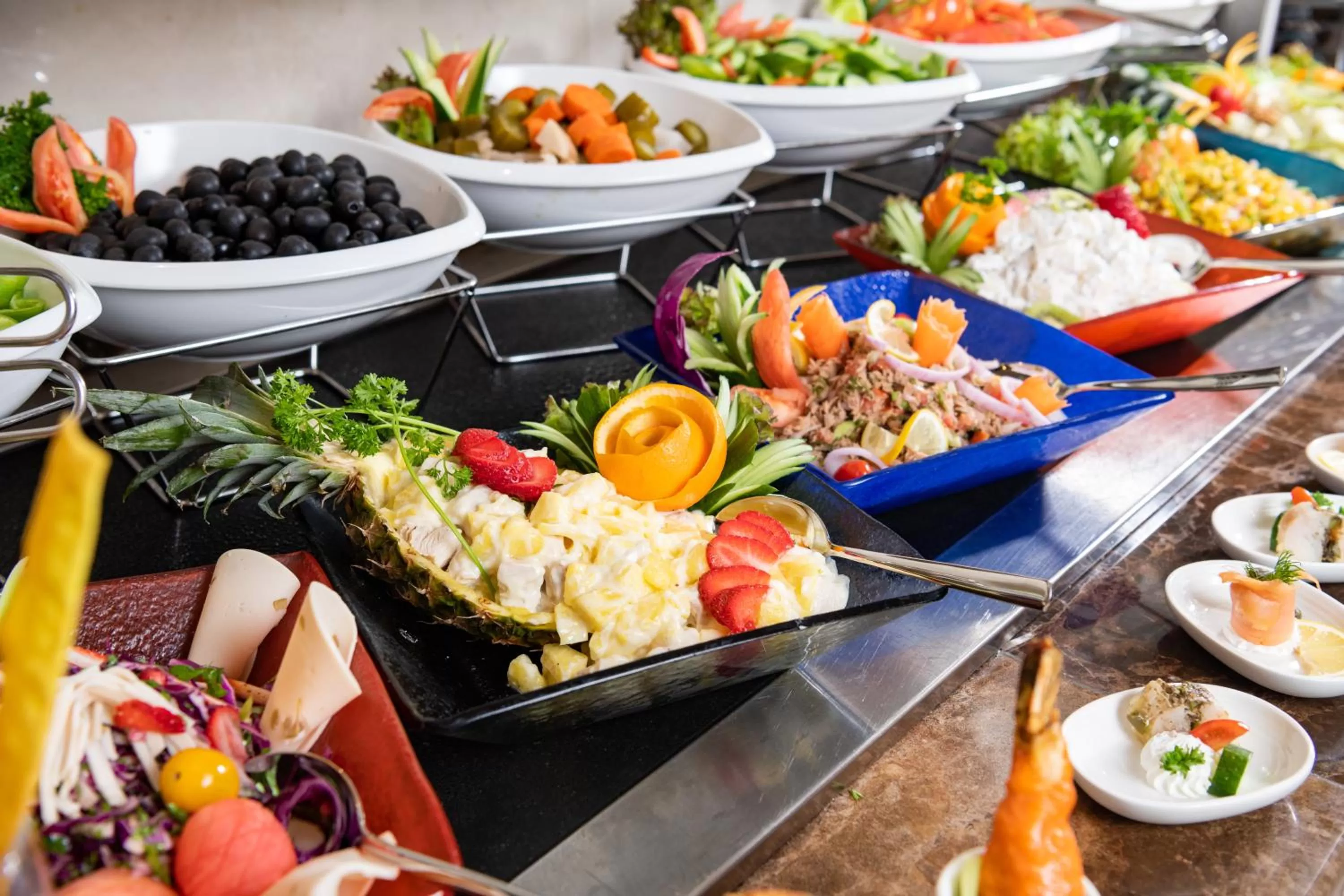 Buffet breakfast in Taiba Front Hotel