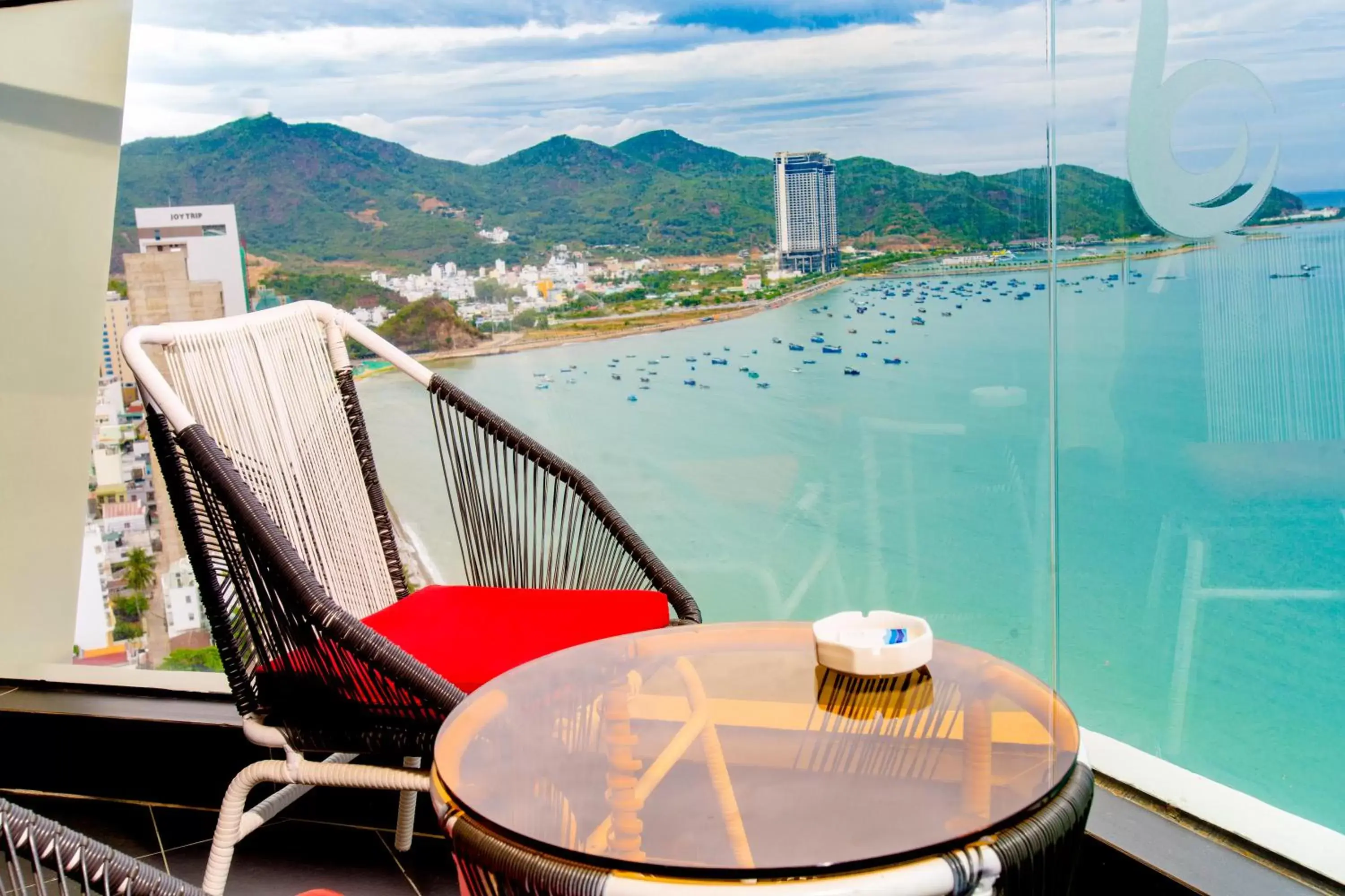 Sea view, Balcony/Terrace in Boton Blue Hotel & Spa
