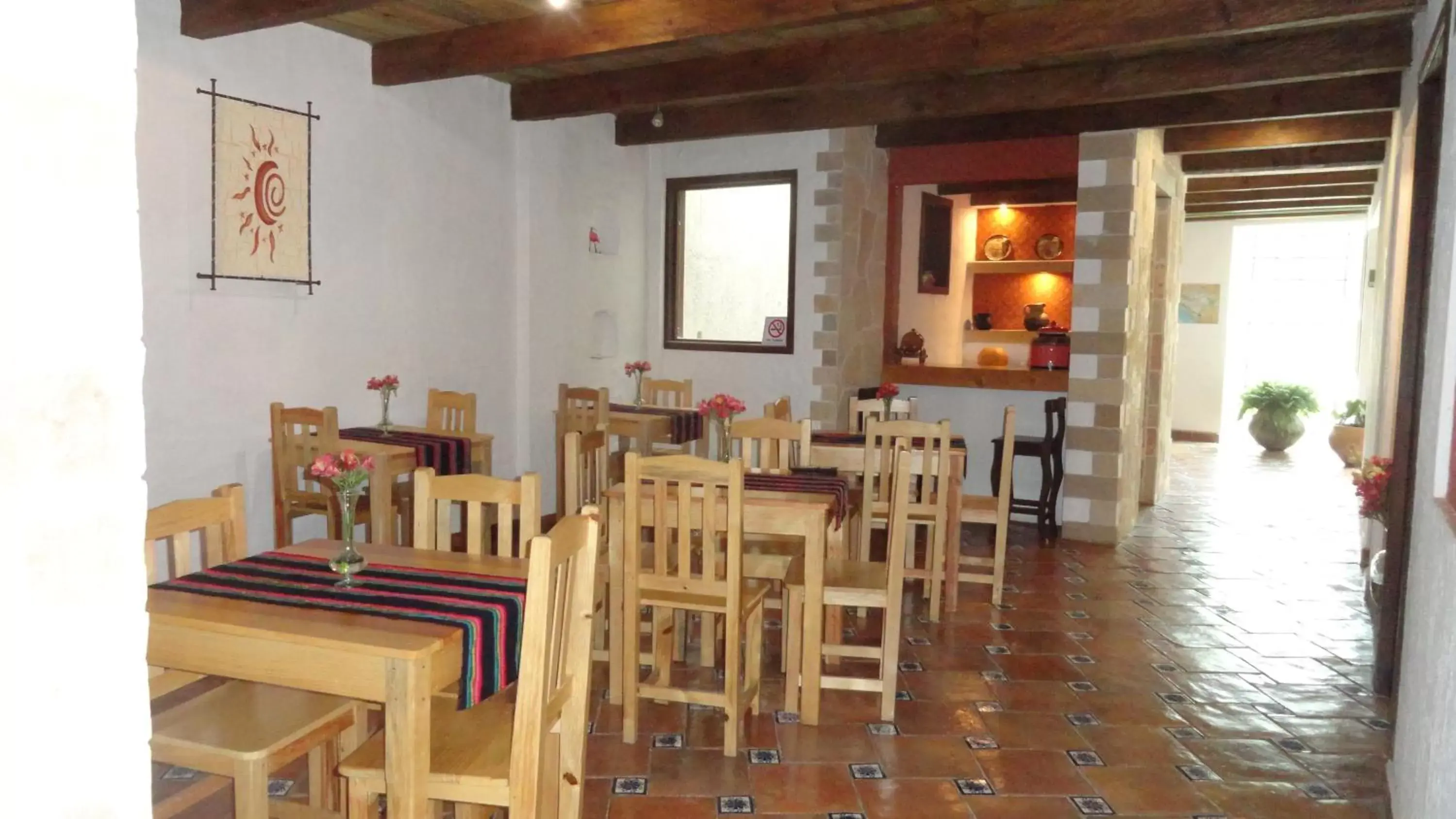 Restaurant/Places to Eat in Hotel Na´Lum