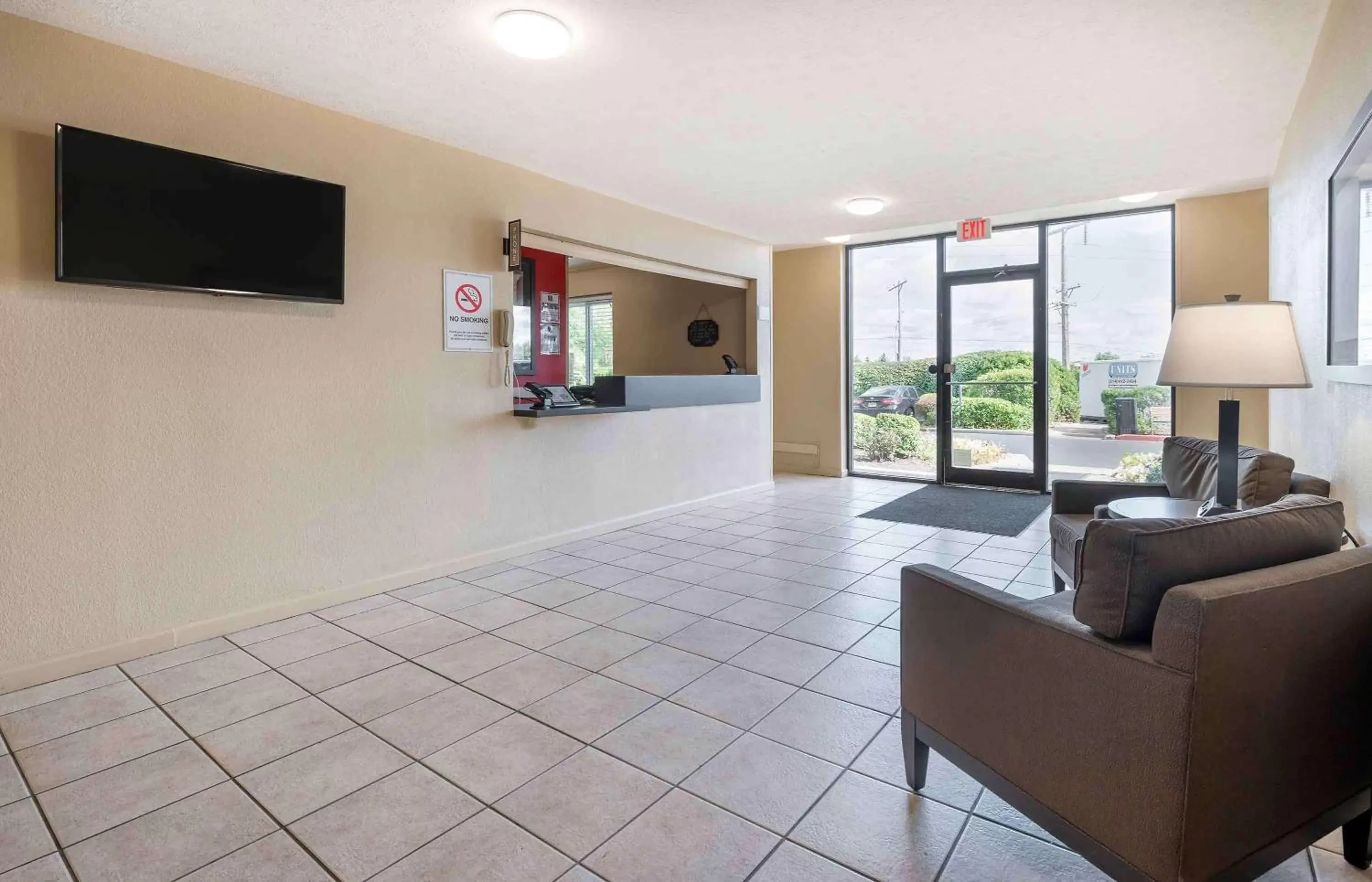 Lobby or reception, Seating Area in Extended Stay America Suites - Dayton - Fairborn