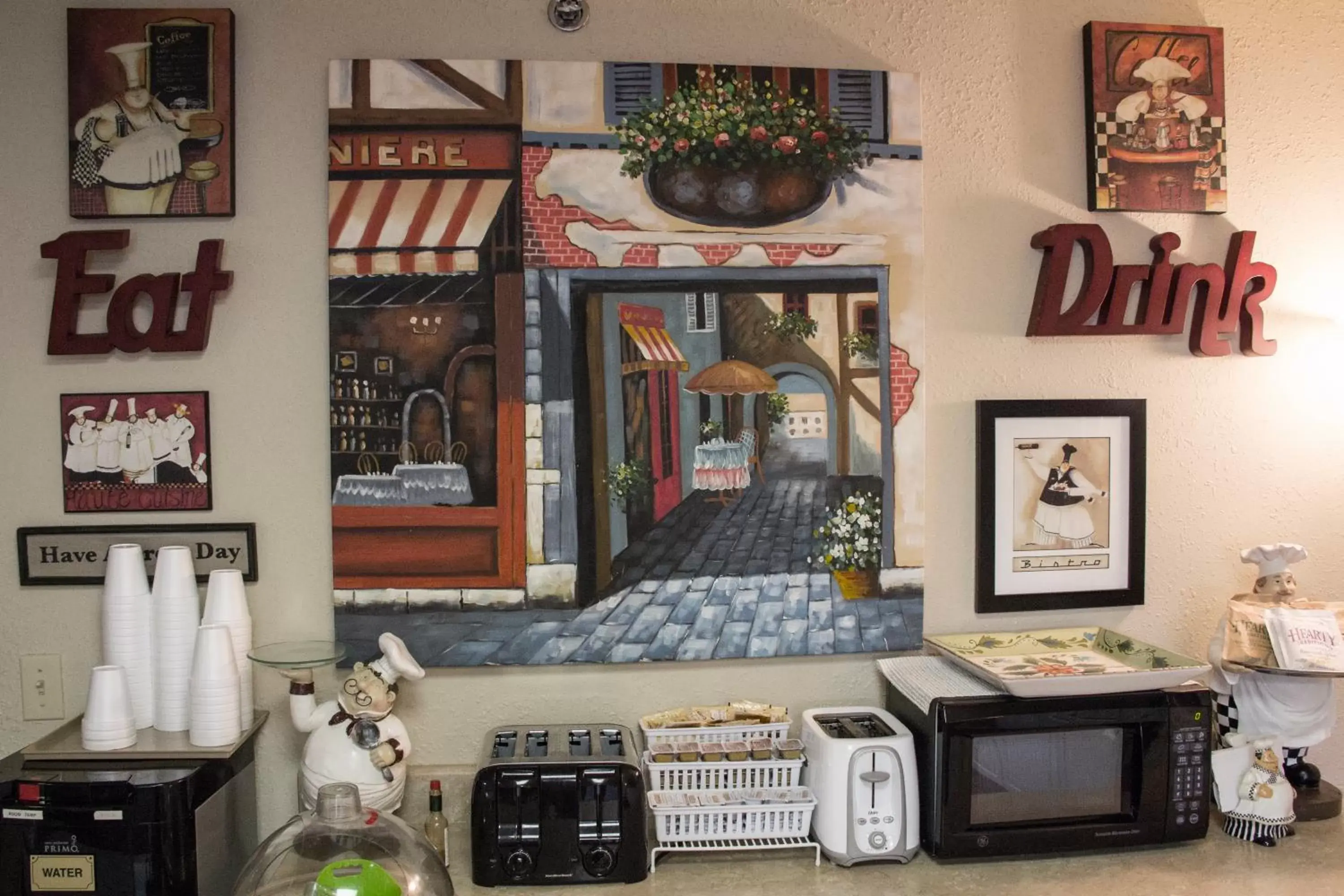 Restaurant/places to eat in All American Inn & Suites Branson Restaurant/places to eat in All American Inn & Suites Branson