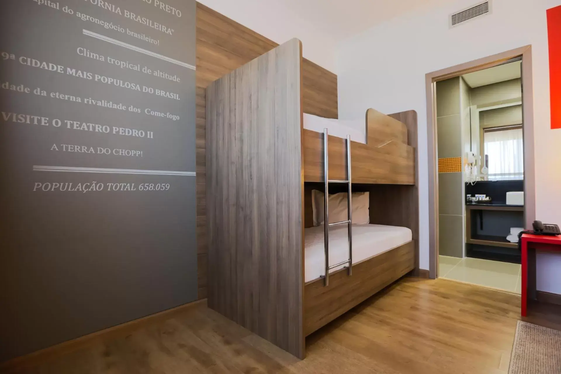 bunk bed in TRYP By Wyndham Ribeirão Preto