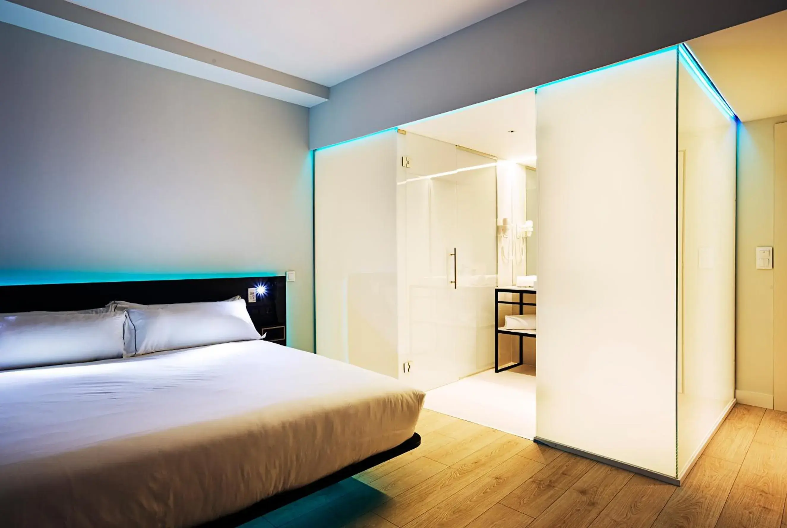Bedroom, Bed in B&B Hotel Madrid Centro Puerta del Sol