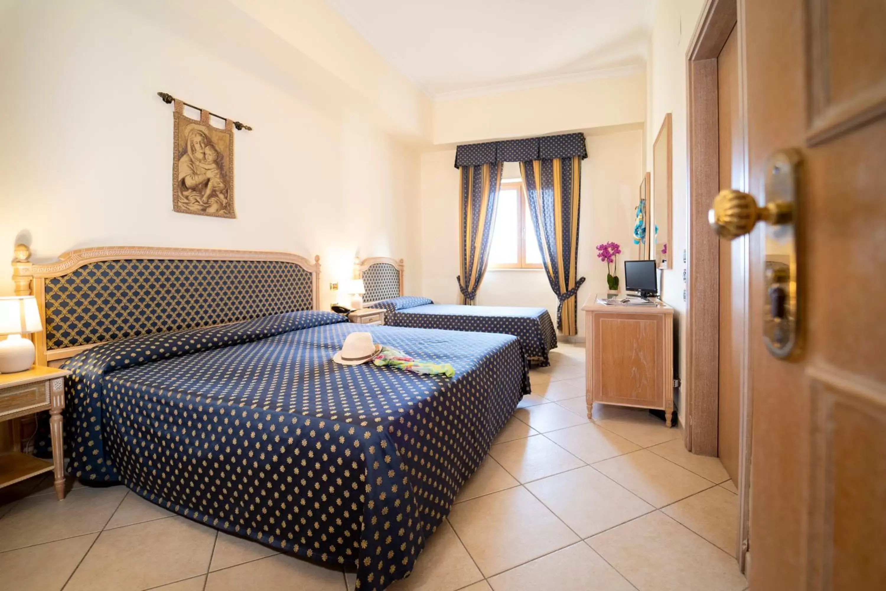 Bed in Hotel Villa Romana