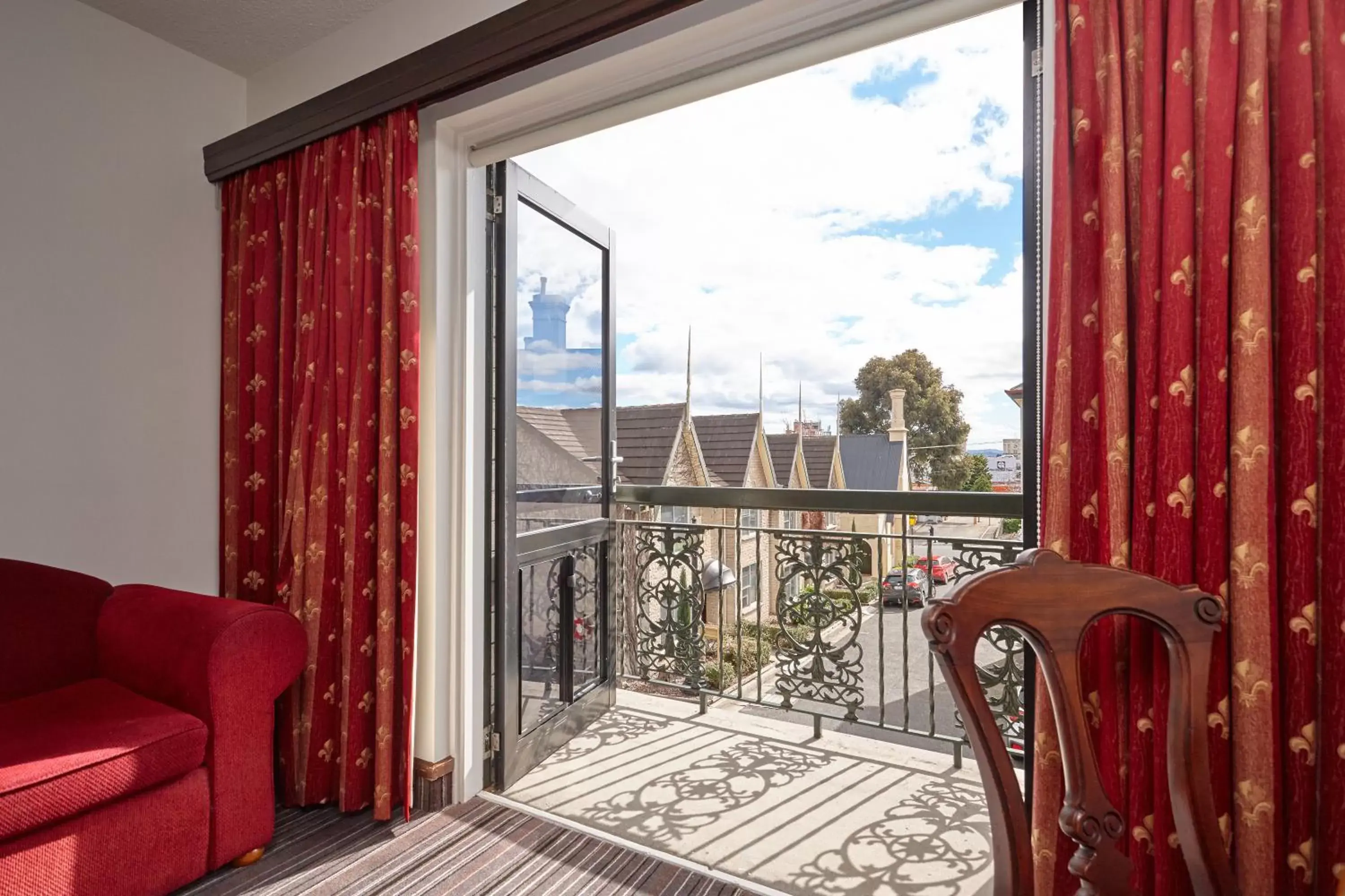 Balcony/Terrace in Quality Hotel Colonial Launceston