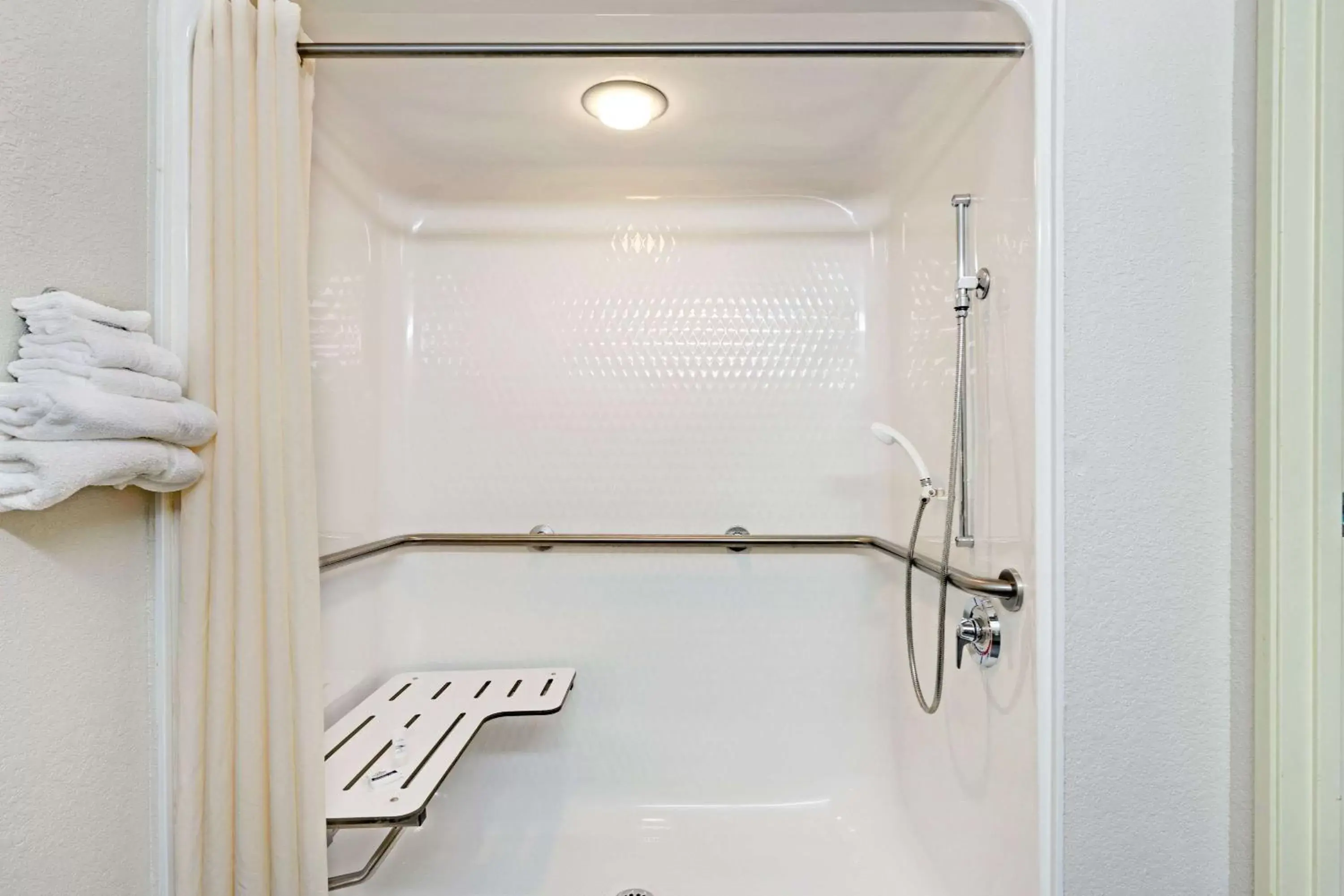 Bathroom in Microtel Inn & Suites Urbandale