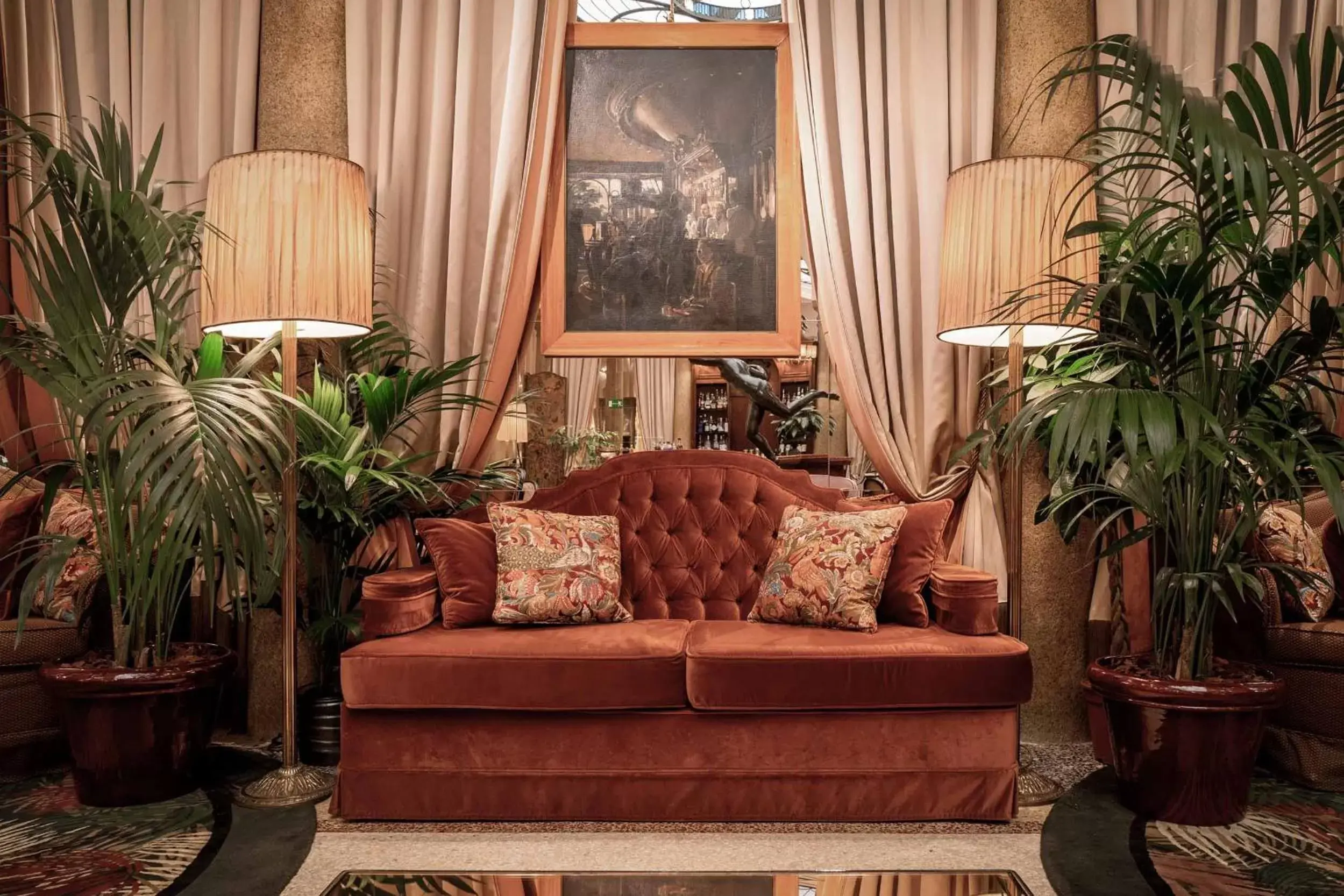 Living room, Seating Area in Grand Hotel et de Milan - The Leading Hotels of the World