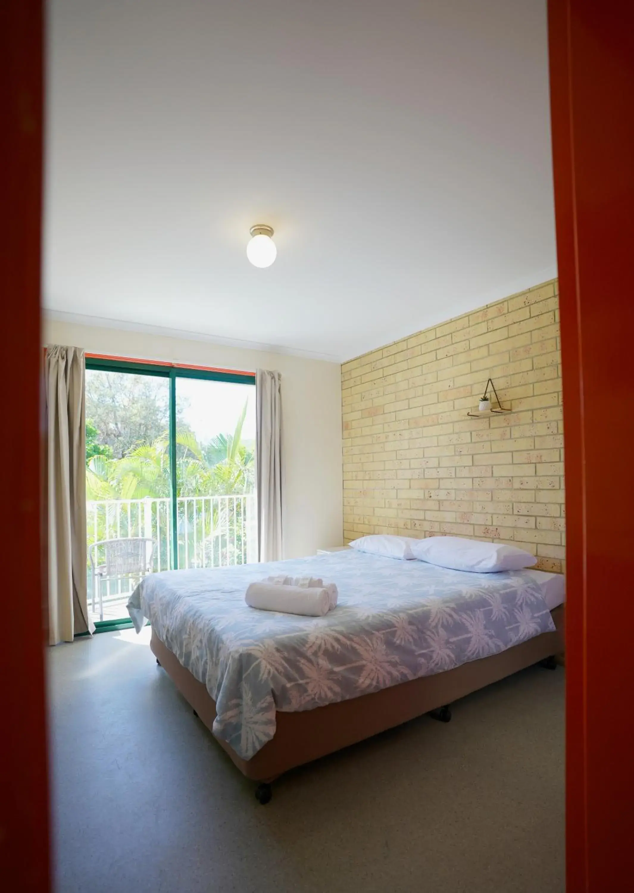 Bed in Coolum Budget Accommodation