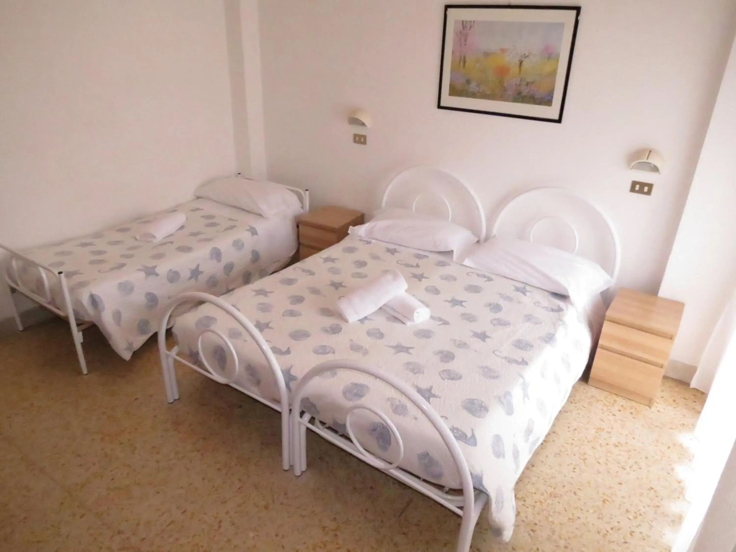 Classic Triple Room in Hotel Gemini Classic Triple Room in Hotel Gemini