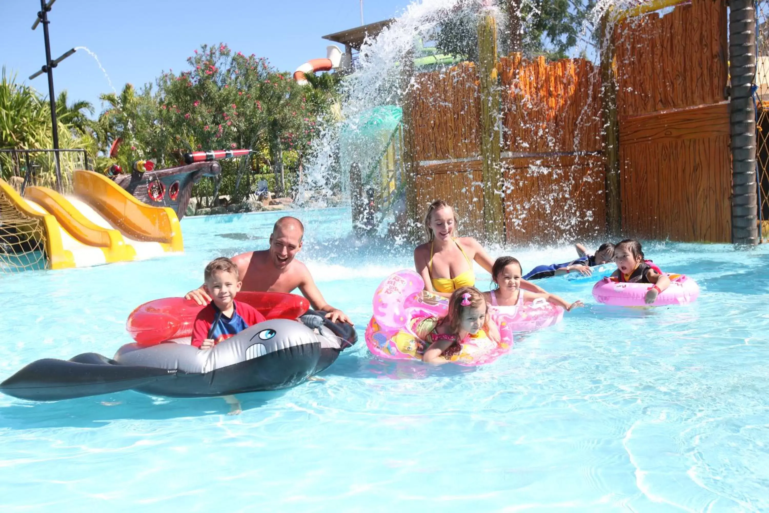 Swimming pool in Jpark Island Resort & Waterpark Cebu Swimming pool in Jpark Island Resort & Waterpark Cebu