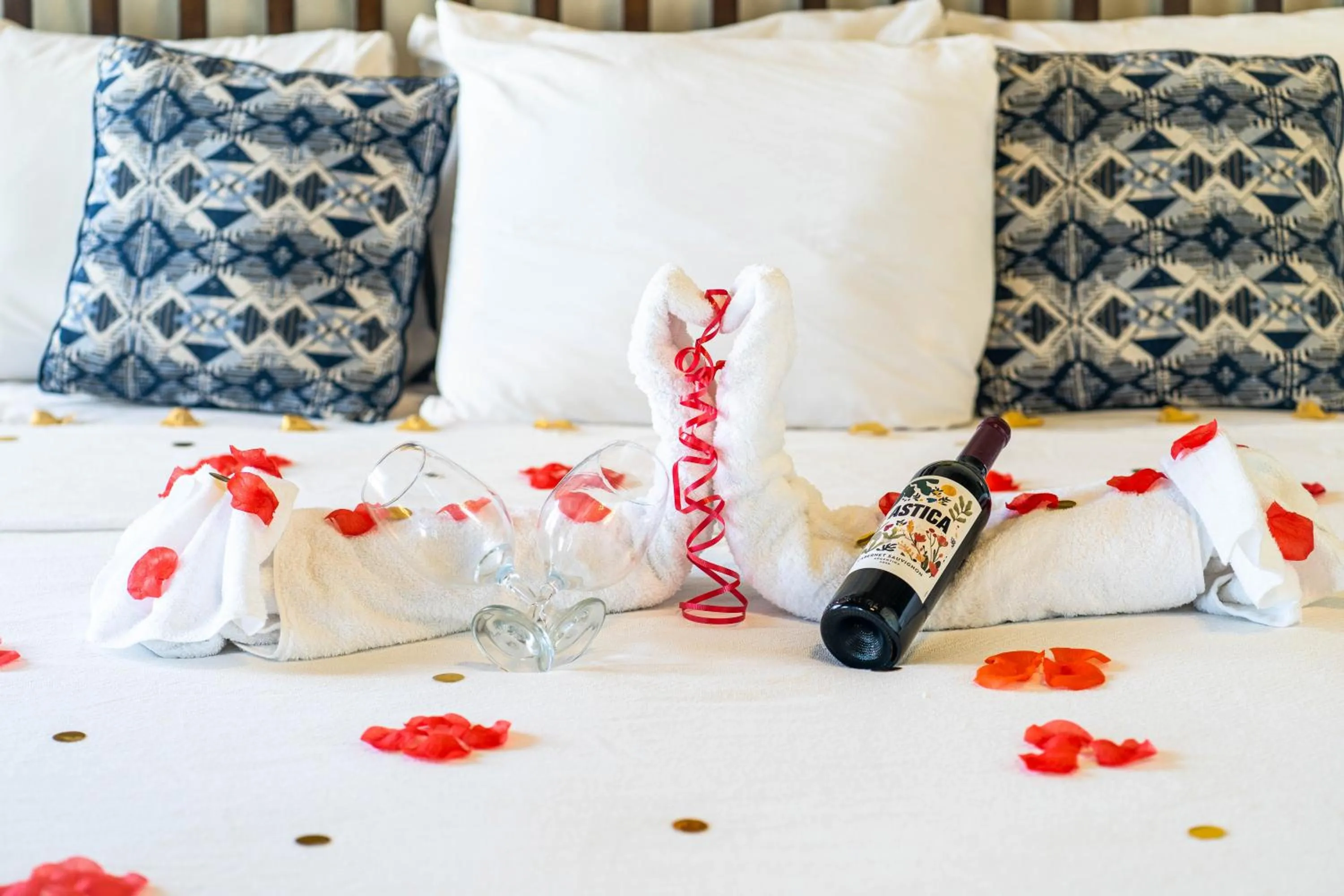 Bed in Grooms Beach Villa & Resort