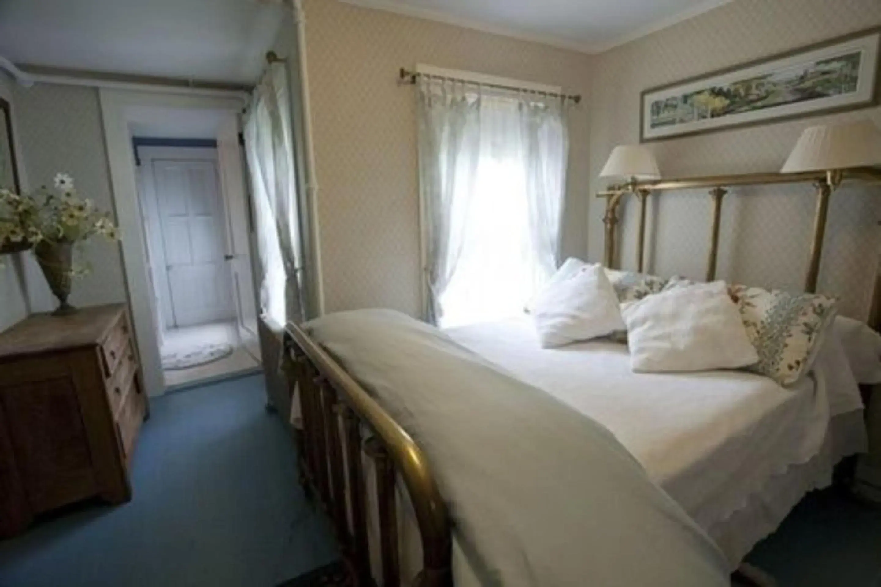 Bedroom, Bed in Monadnock Inn