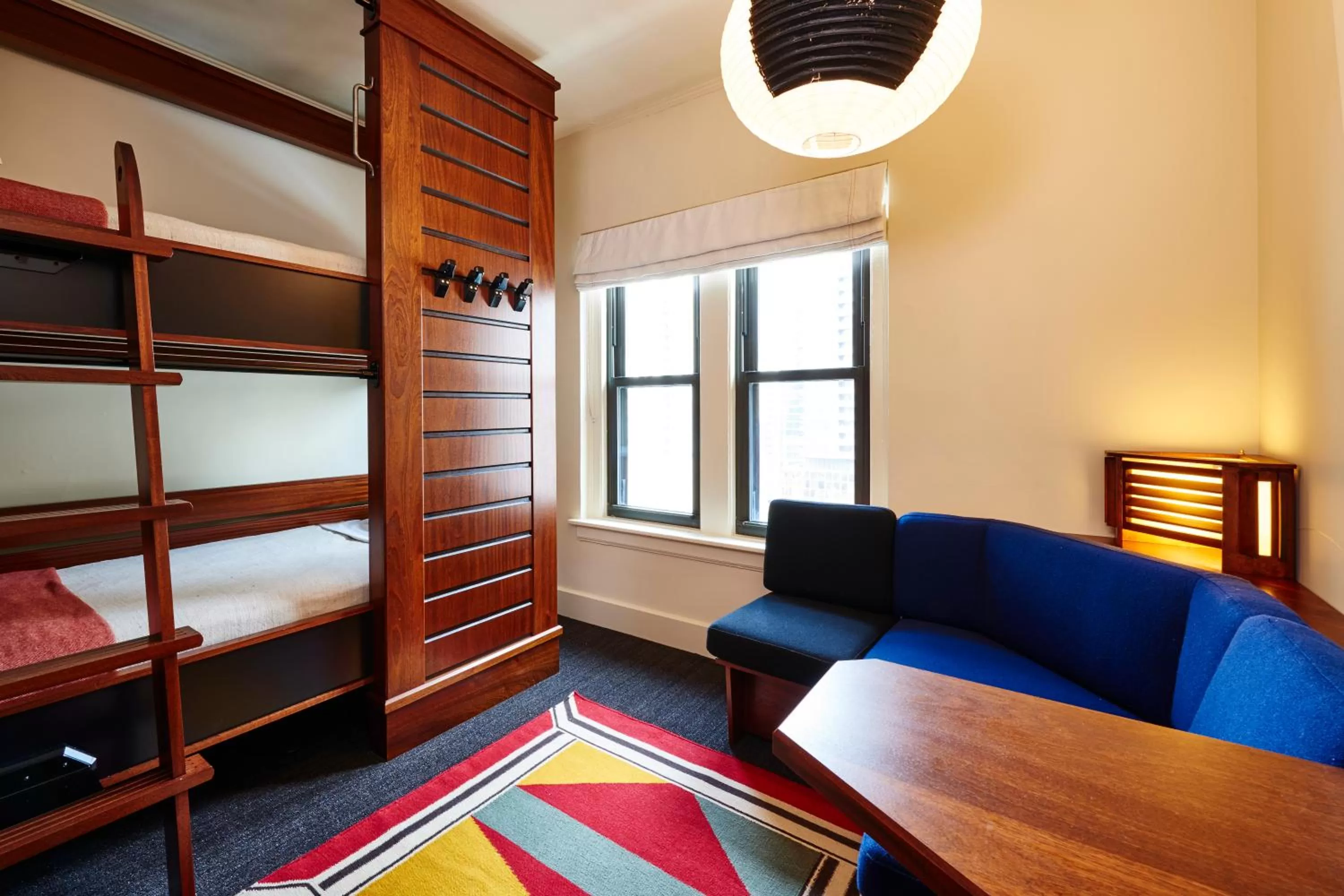 Photo of the whole room, Bed in Freehand Chicago