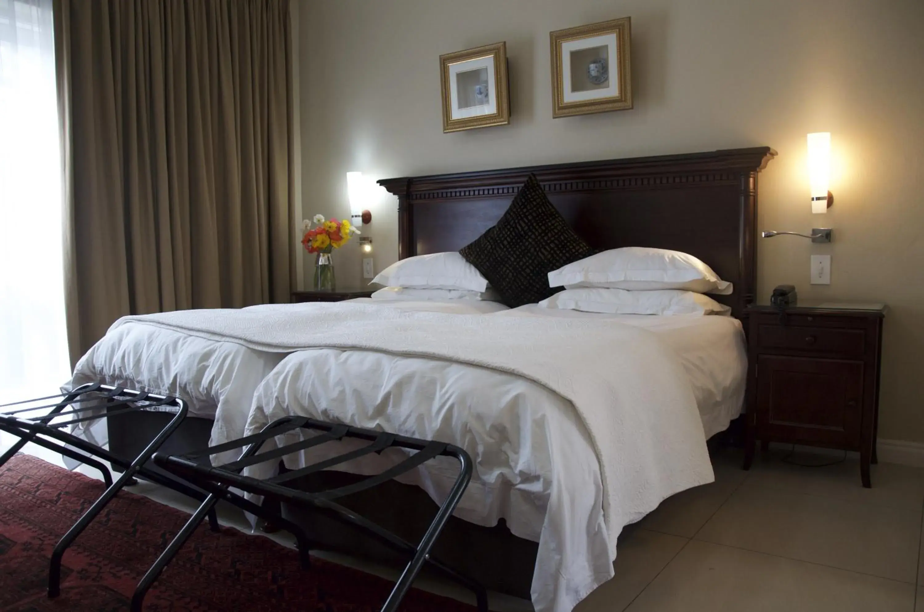 Classic Double or Twin Room - single occupancy in Lemoenkloof Guesthouse