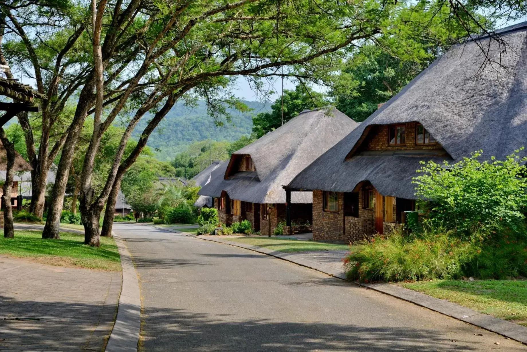 Property Building in Cambalala - Luxury Units - in Kruger Park Lodge - Serviced Daily, Free Wi-Fi