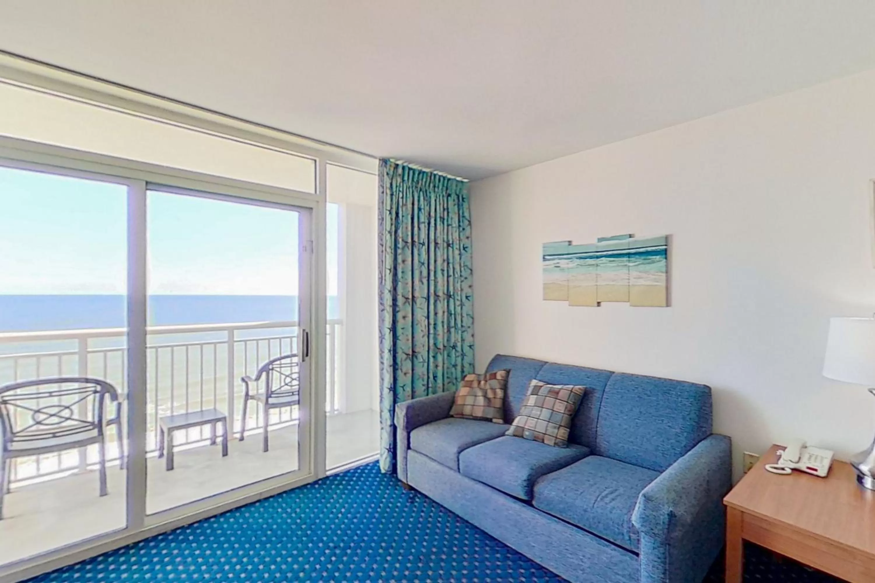 One-Bedroom Suite in Camelot by the Sea
