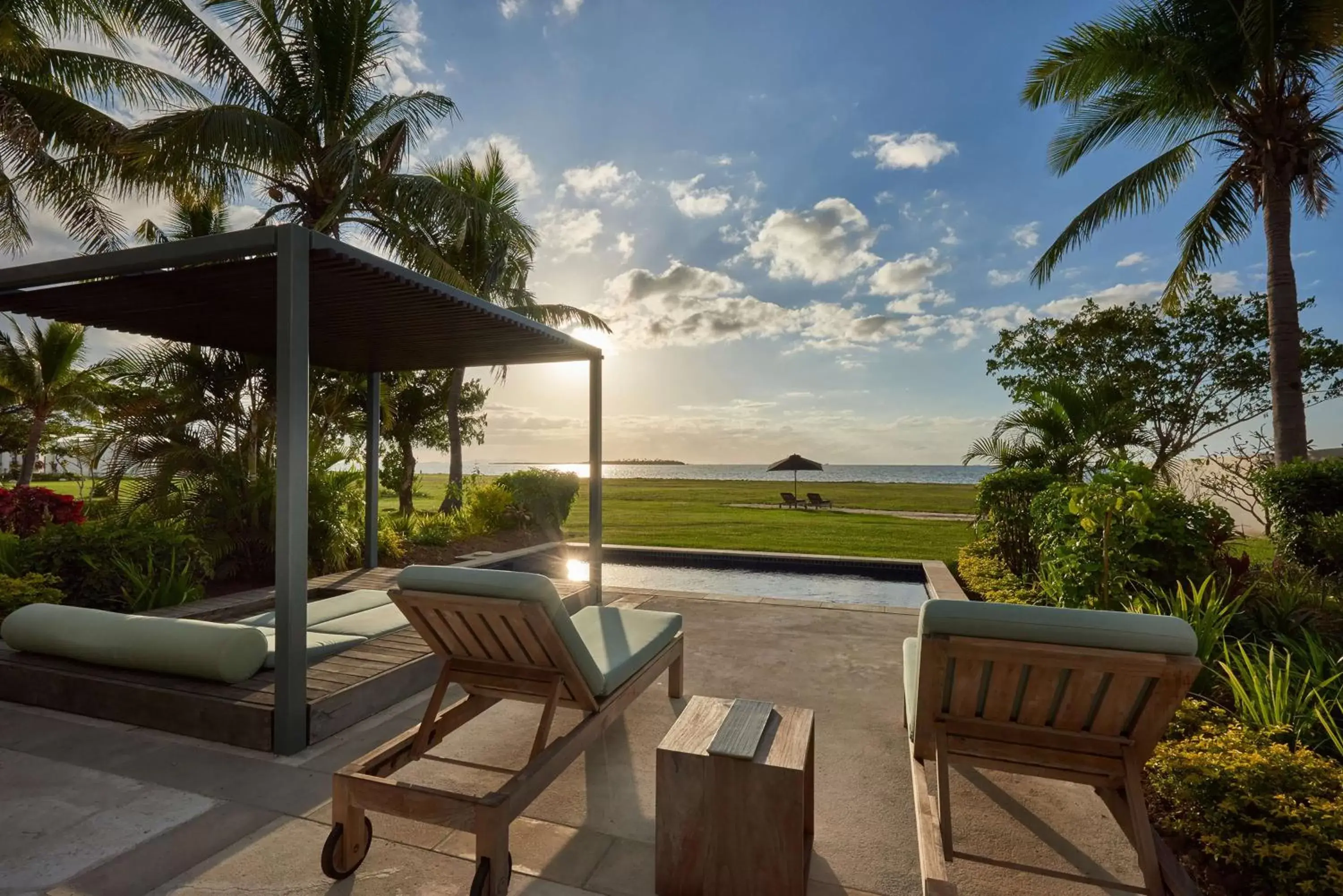 Pool view, Swimming Pool in Hilton Fiji Beach Resort and Spa