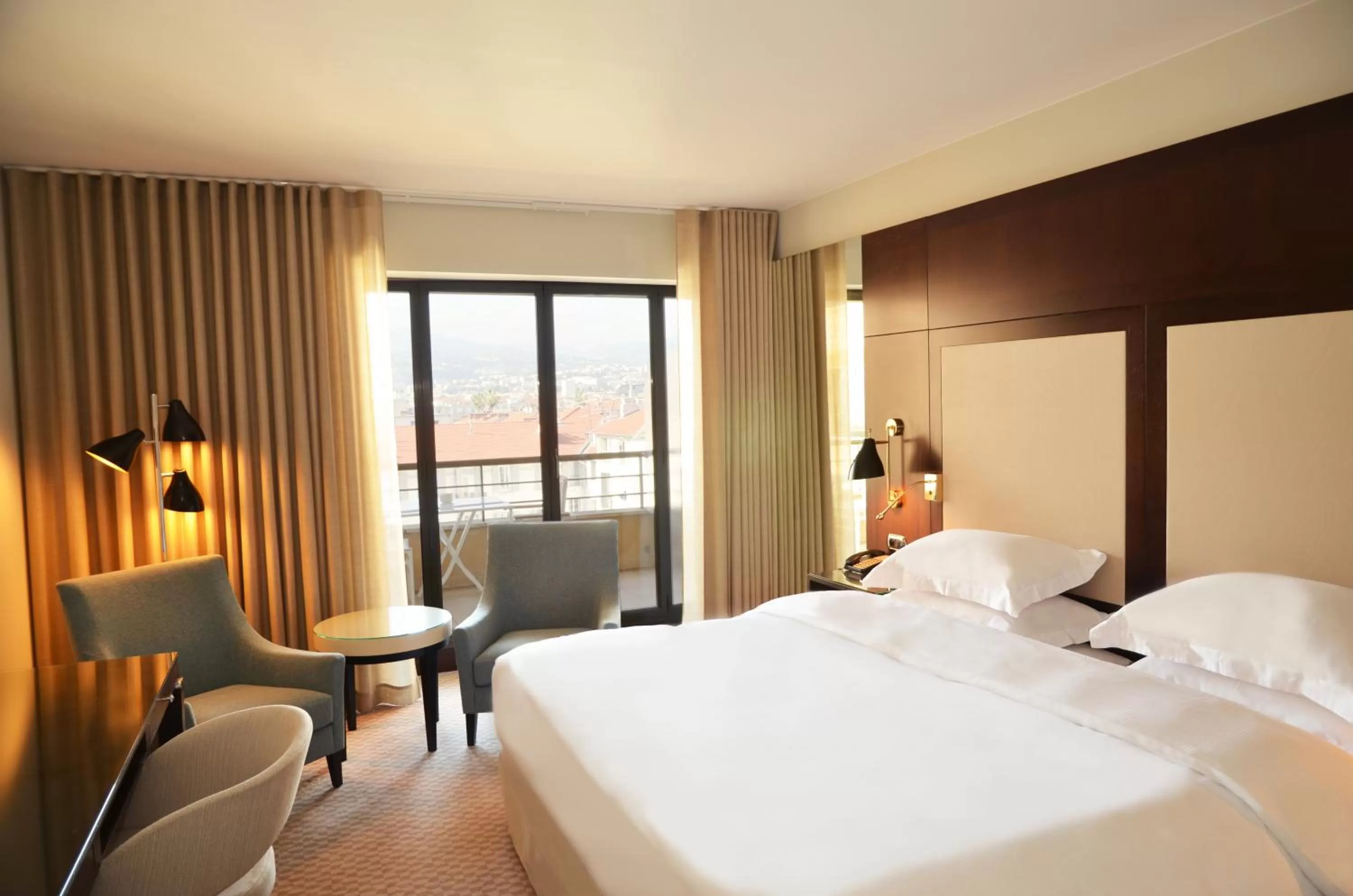 King Room with Mountain View in Hyatt Regency Nice Palais de la Méditerranée