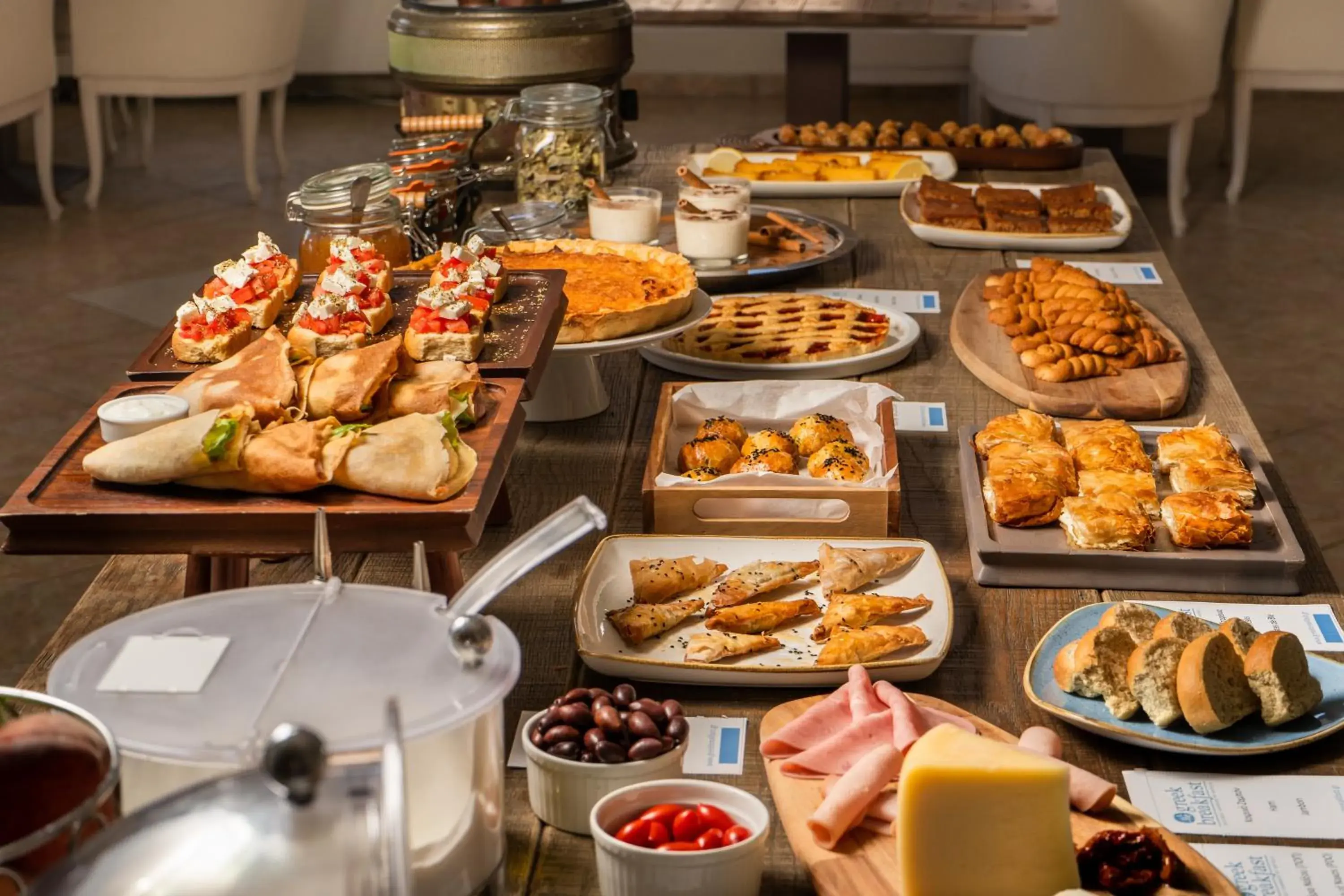 Breakfast in Porto Naxos