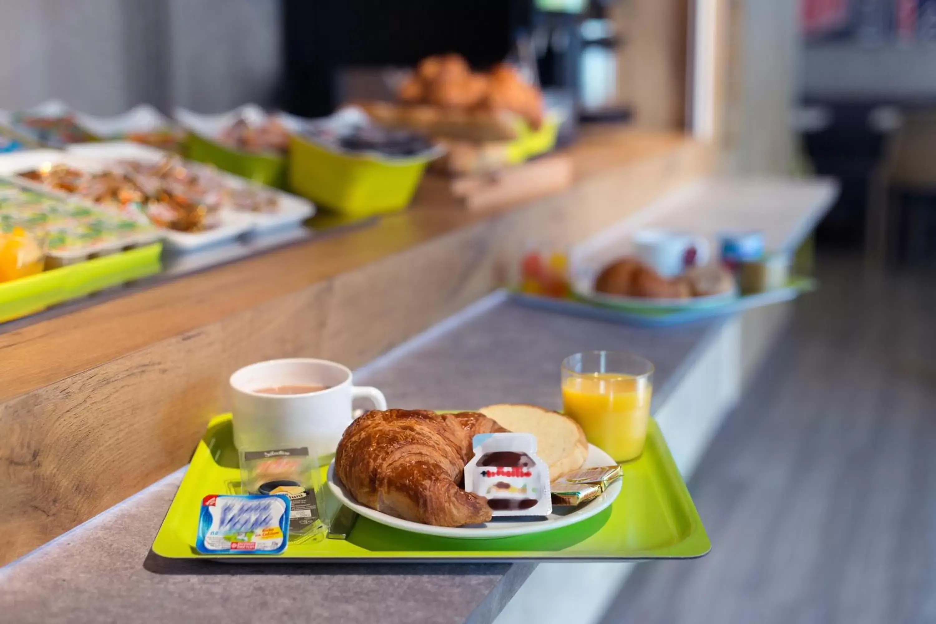 Buffet breakfast, Breakfast in ibis budget Chambéry Sud Challes Les Eaux