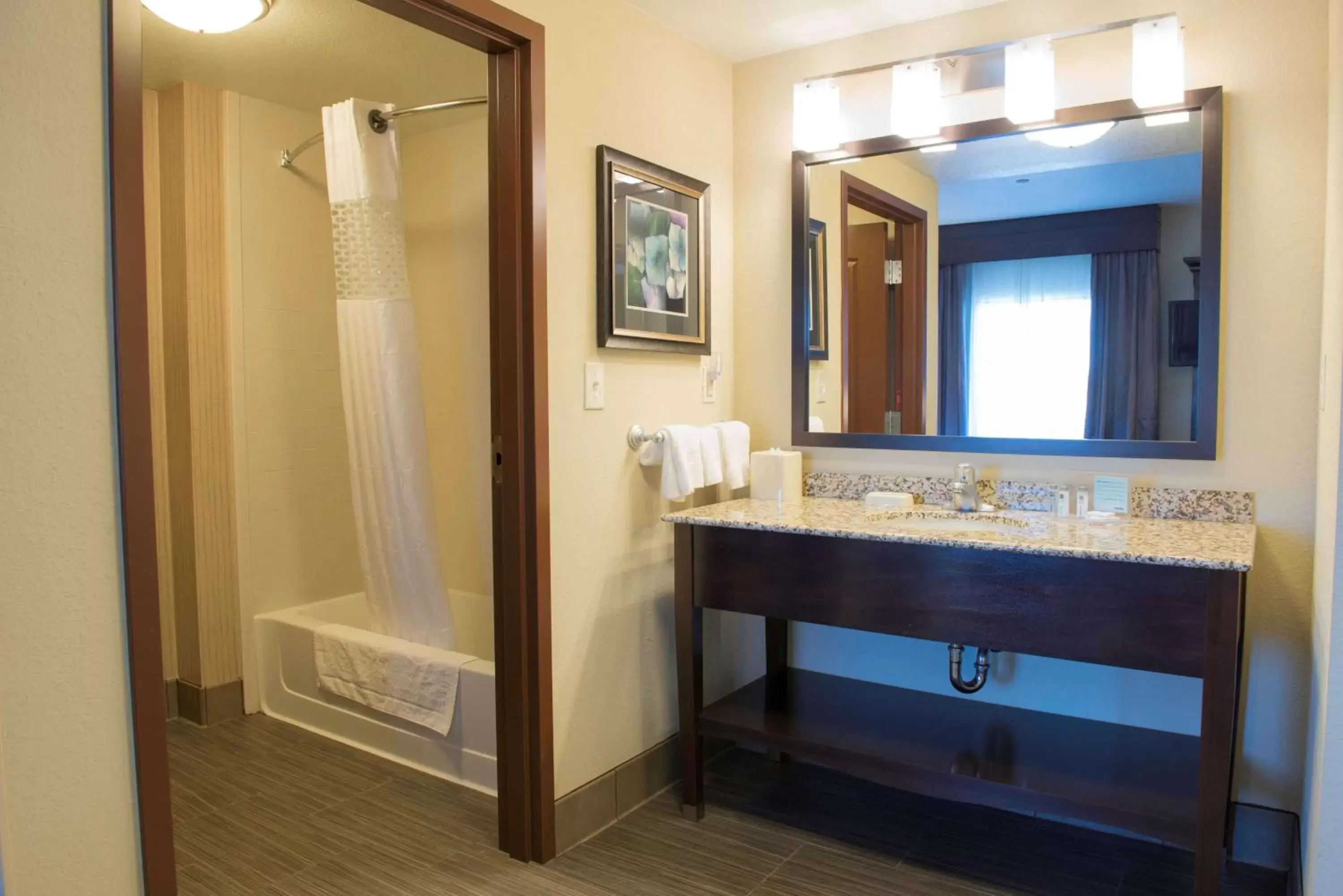 Queen Room with Two Queen Beds  - Hearing Disability Access in Hampton Inn & Suites Bismarck Northwest