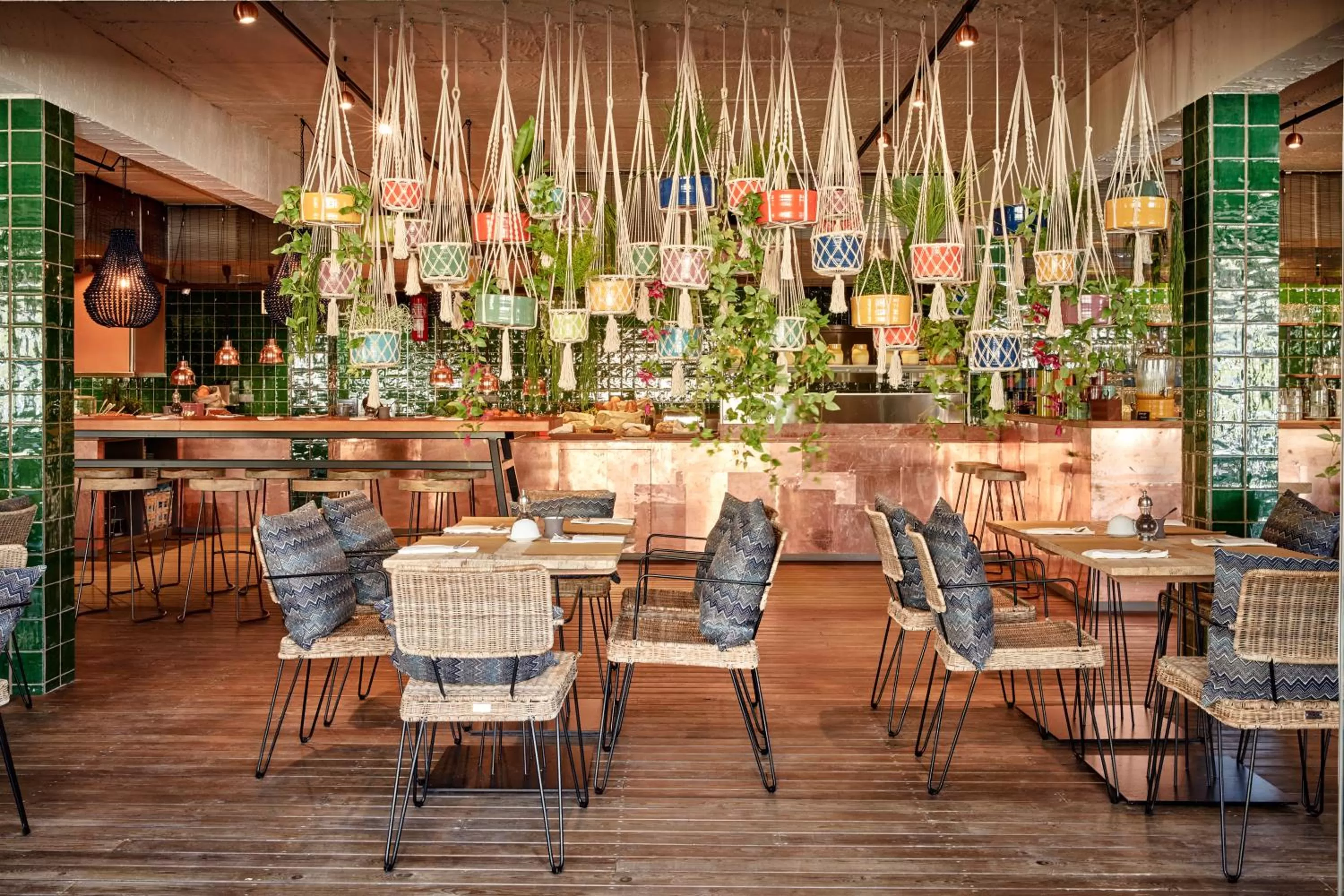 Restaurant/places to eat in Bikini Island & Mountain Port de Soller "Adults only"