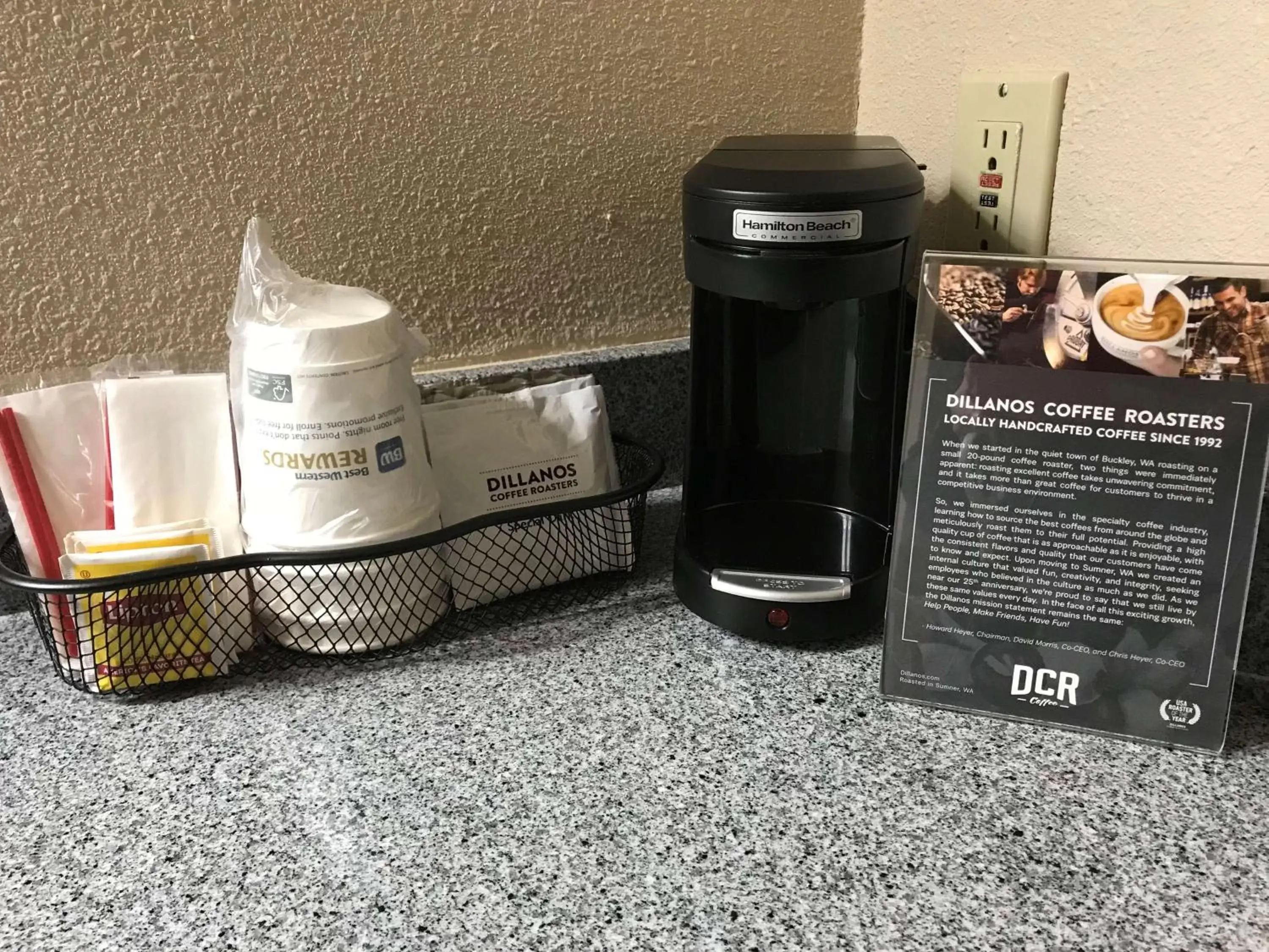 Coffee/Tea Facilities in Best Western Lakewood