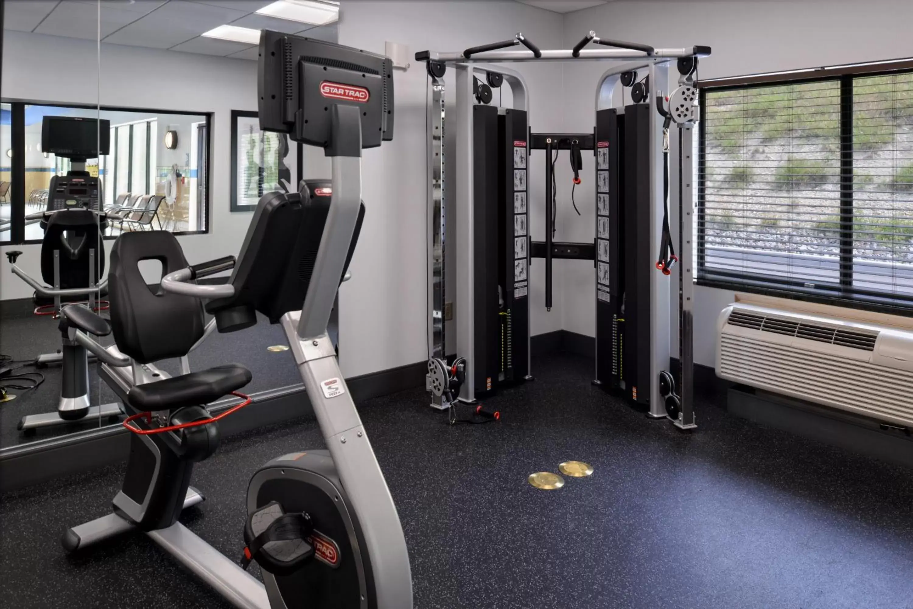 Fitness centre/facilities, Fitness Center/Facilities in Holiday Inn Express & Suites Washington - Meadow Lands, an IHG Hotel