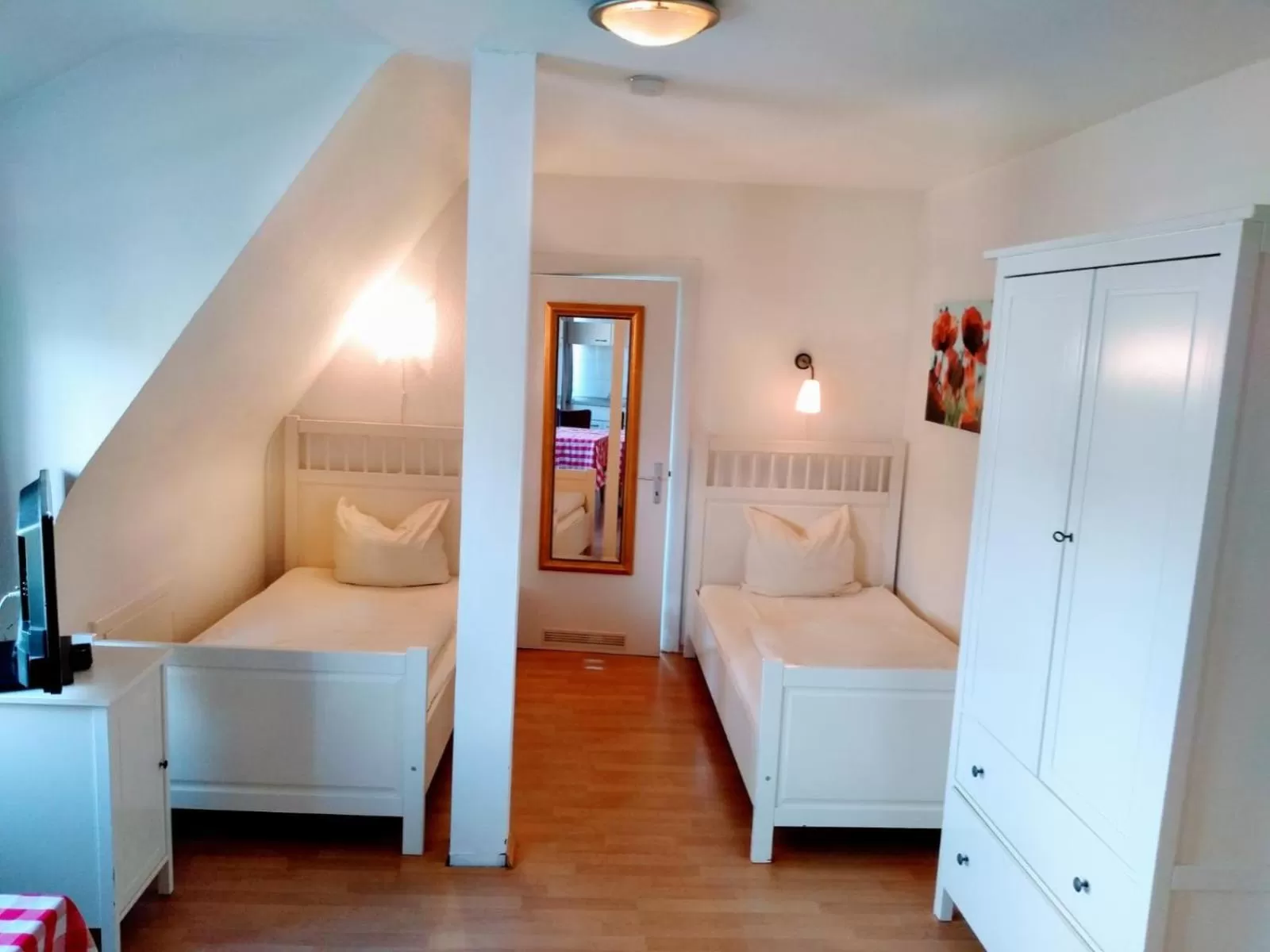 Photo of the whole room, Bed in Excellent Hotel Hamburg