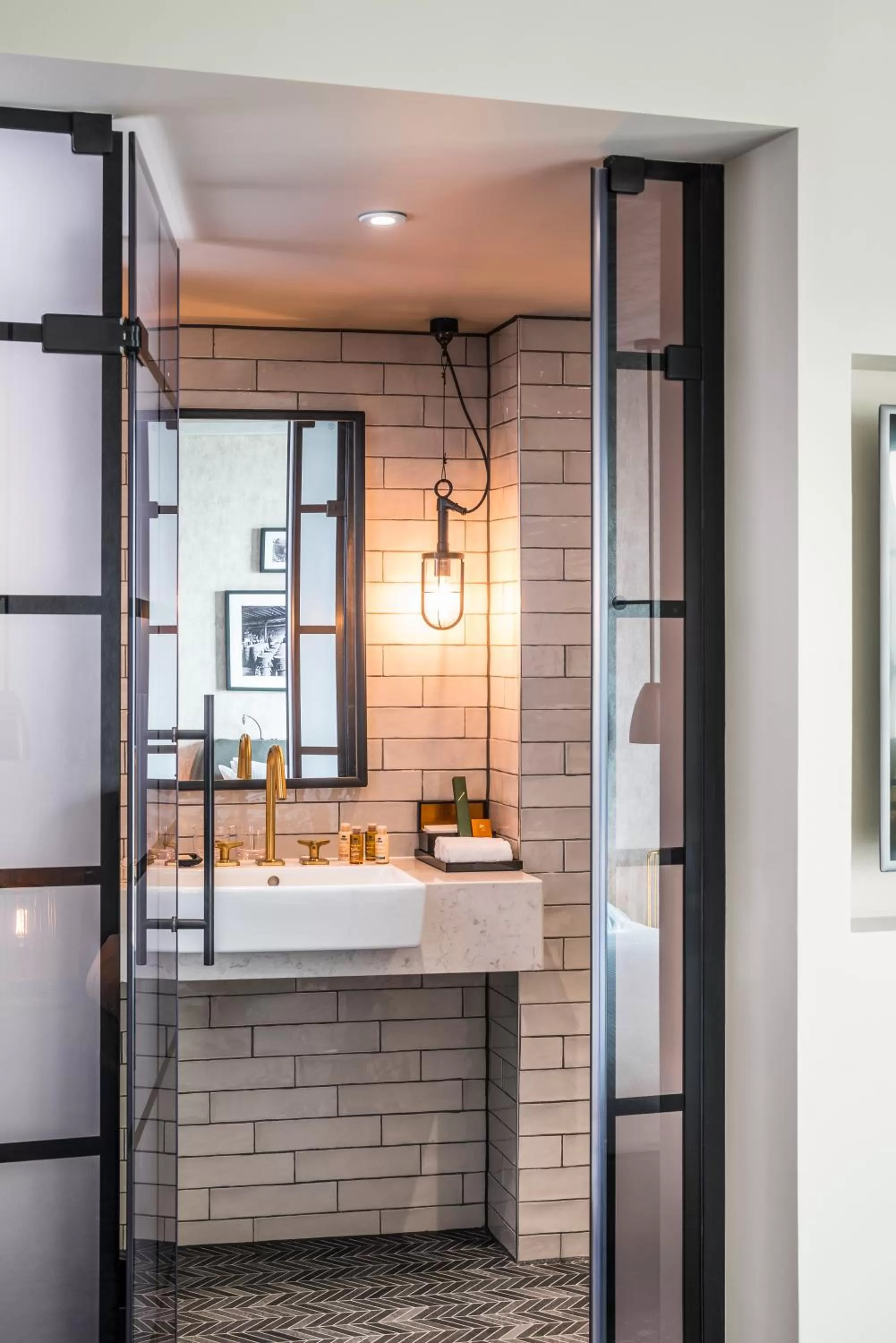 Bathroom in Novotel London Canary Wharf