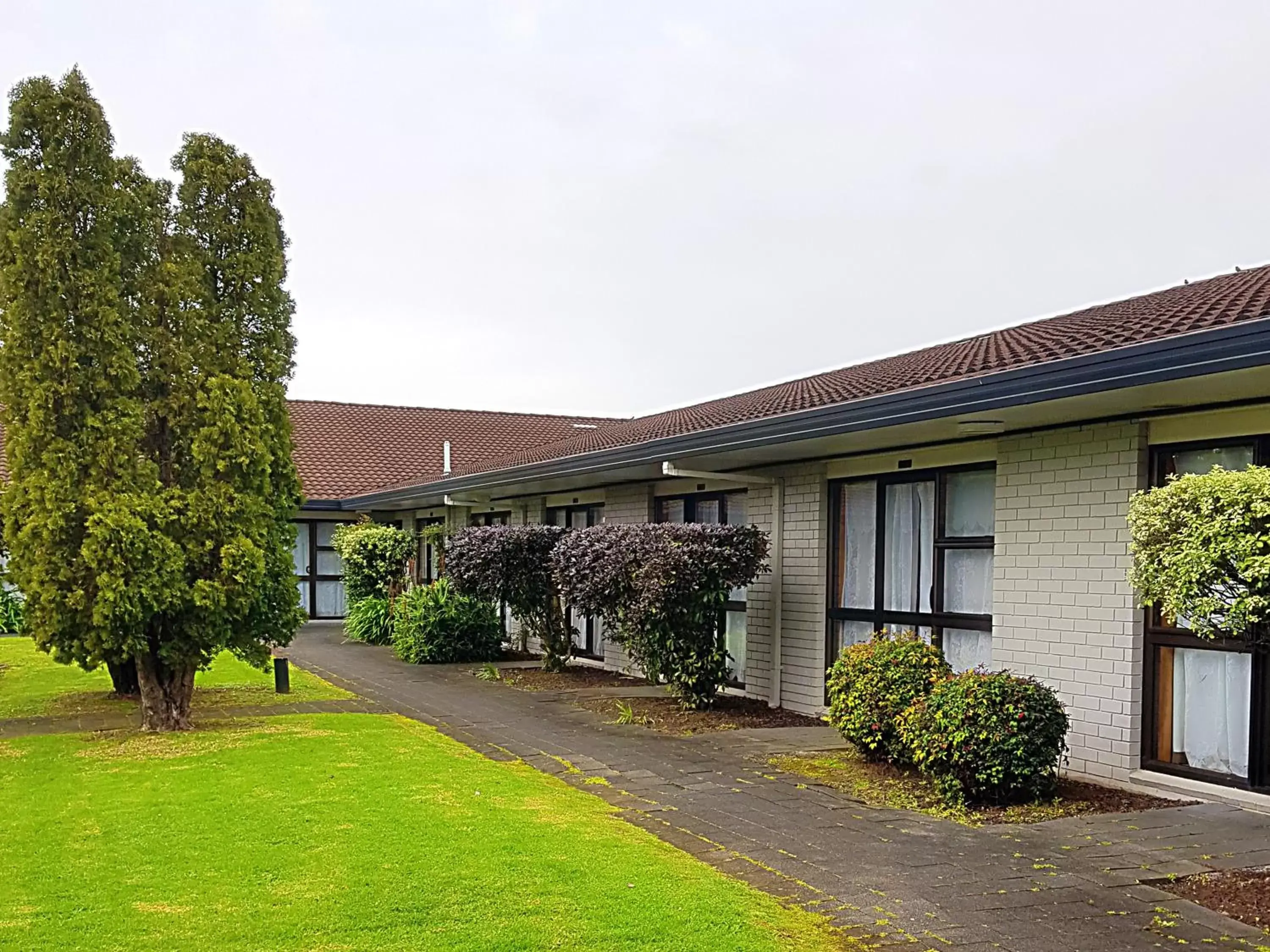 Garden, Property Building in Airport Garden Inn Hotel & Conference Centre