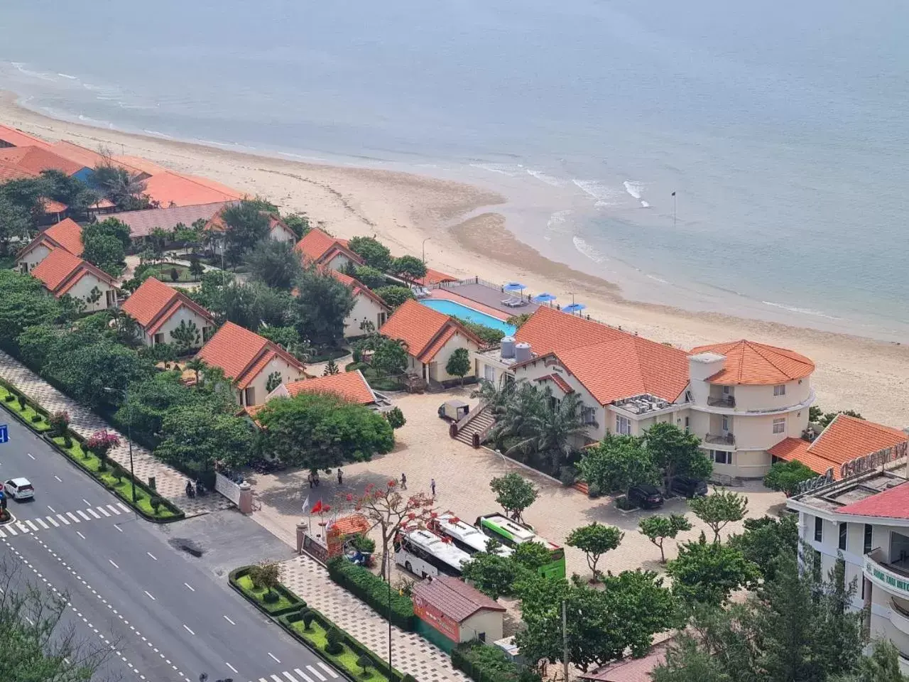 Property building, Bird's-eye View in Hai Duong Intourco Resort