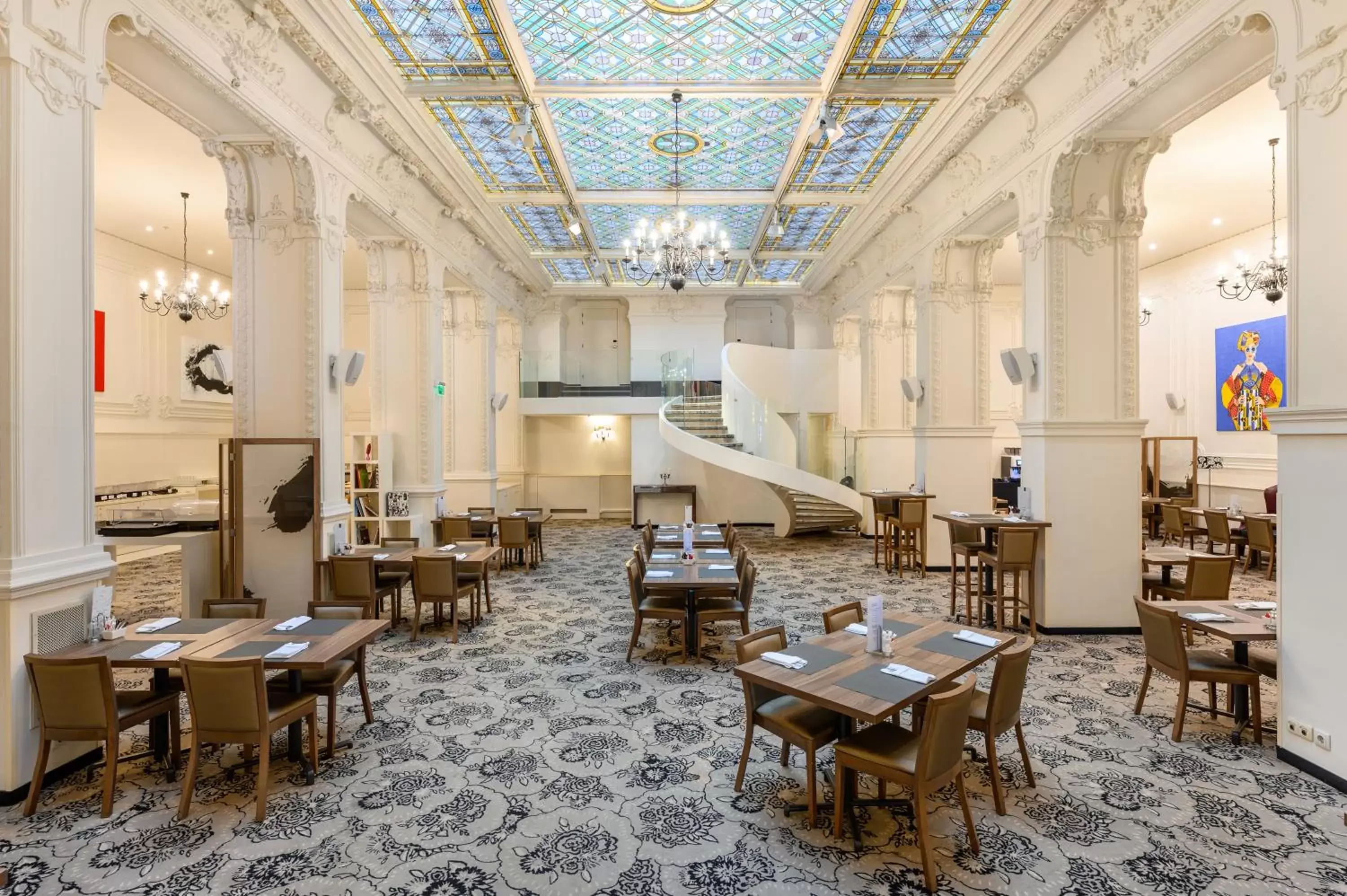 Breakfast, Restaurant/Places to Eat in Hotel Nemzeti Budapest - MGallery