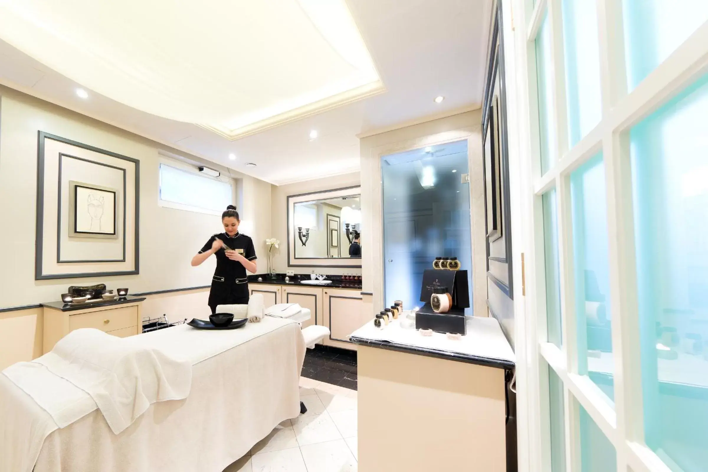 Spa and wellness centre/facilities in Hotel Sacher Wien