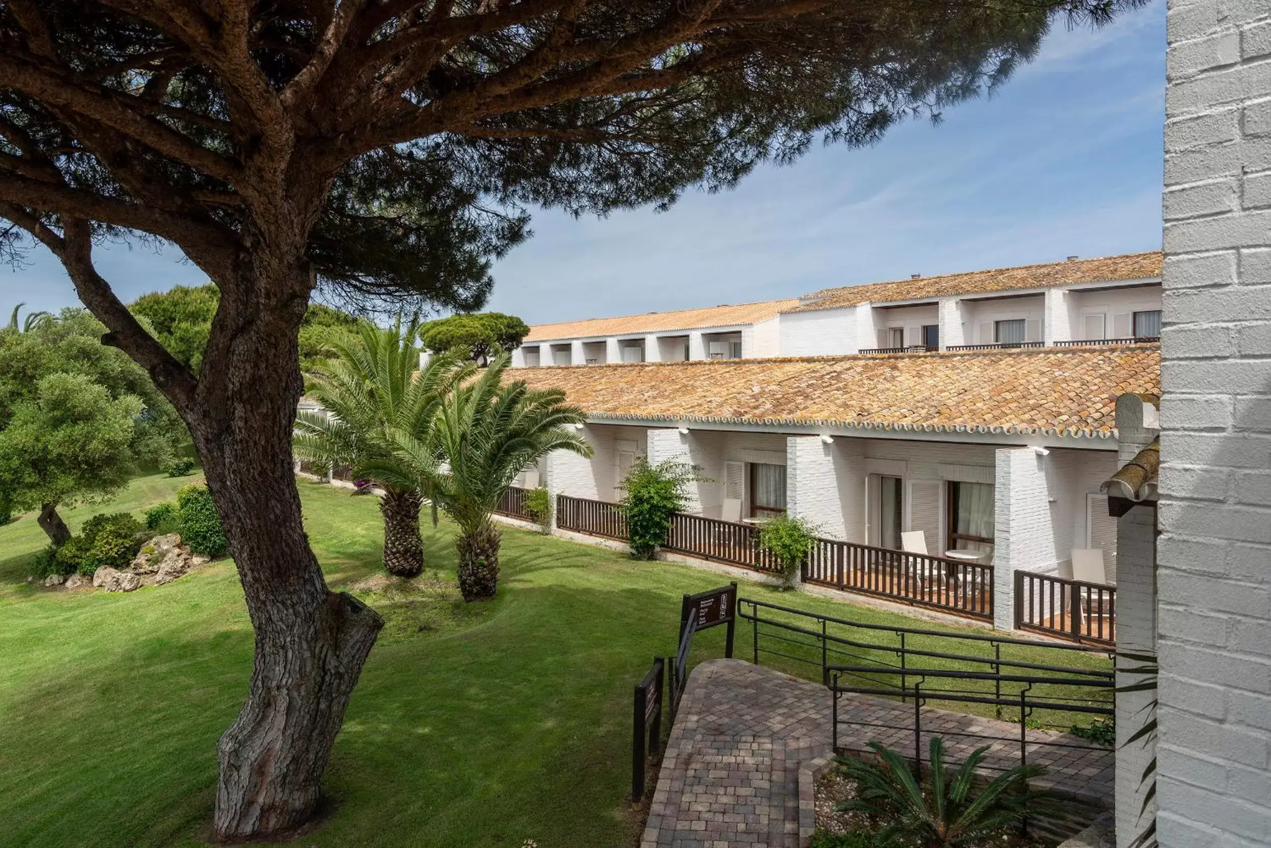 Property Building in Parador de Mazagón