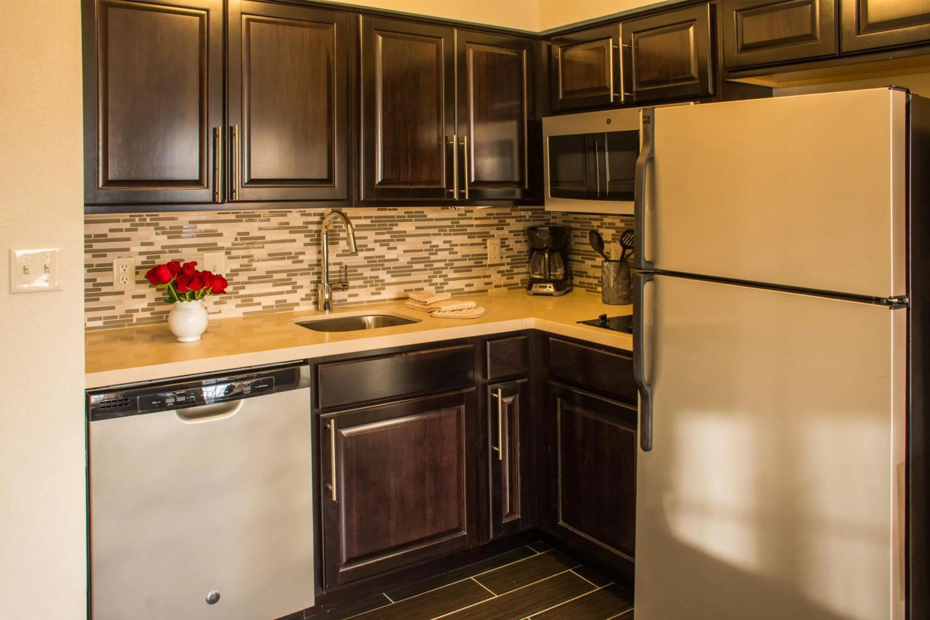 Photo of the whole room in Staybridge Suites Schererville by IHG