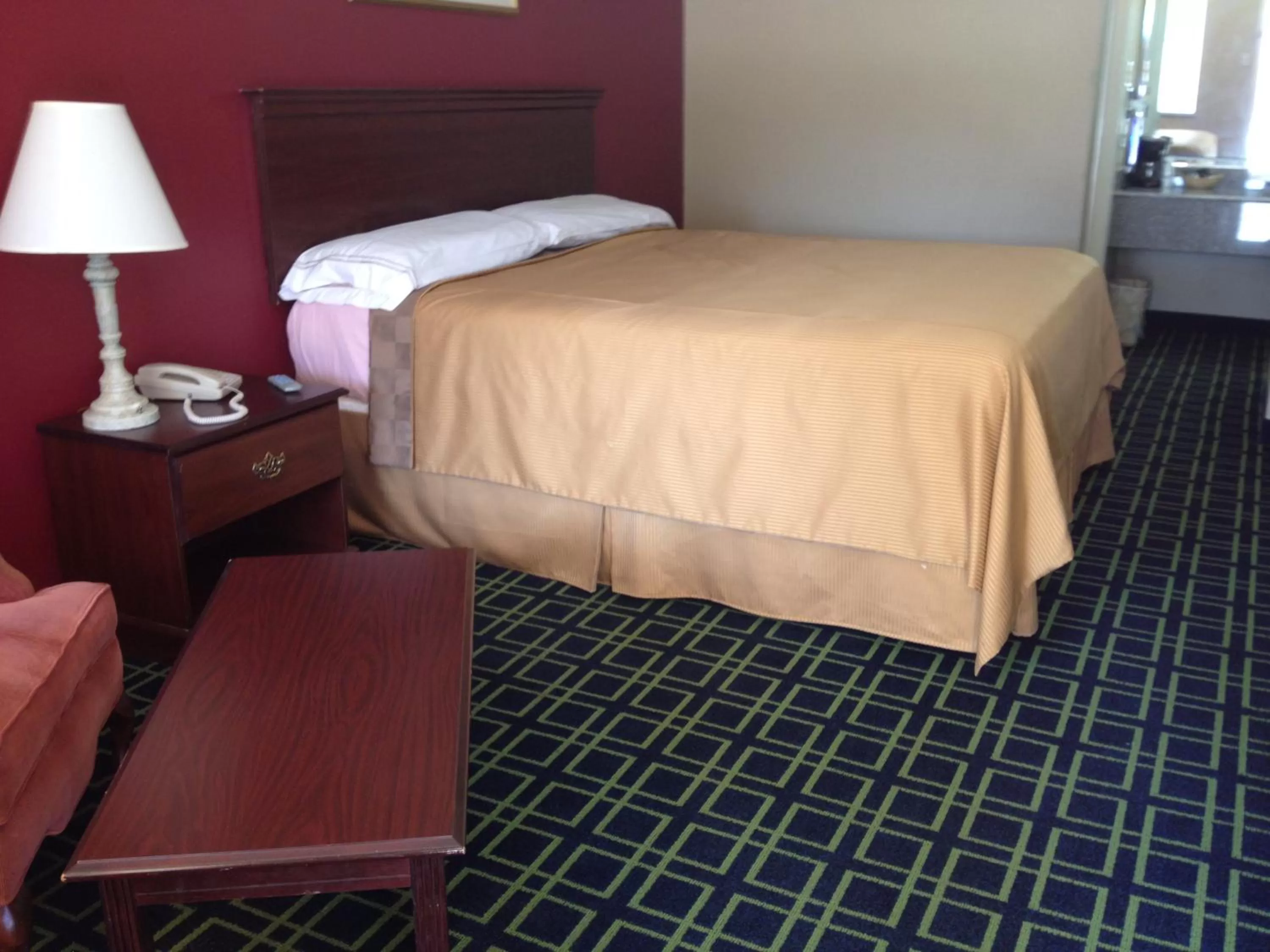 Bed in Motel 6-Freeport, TX