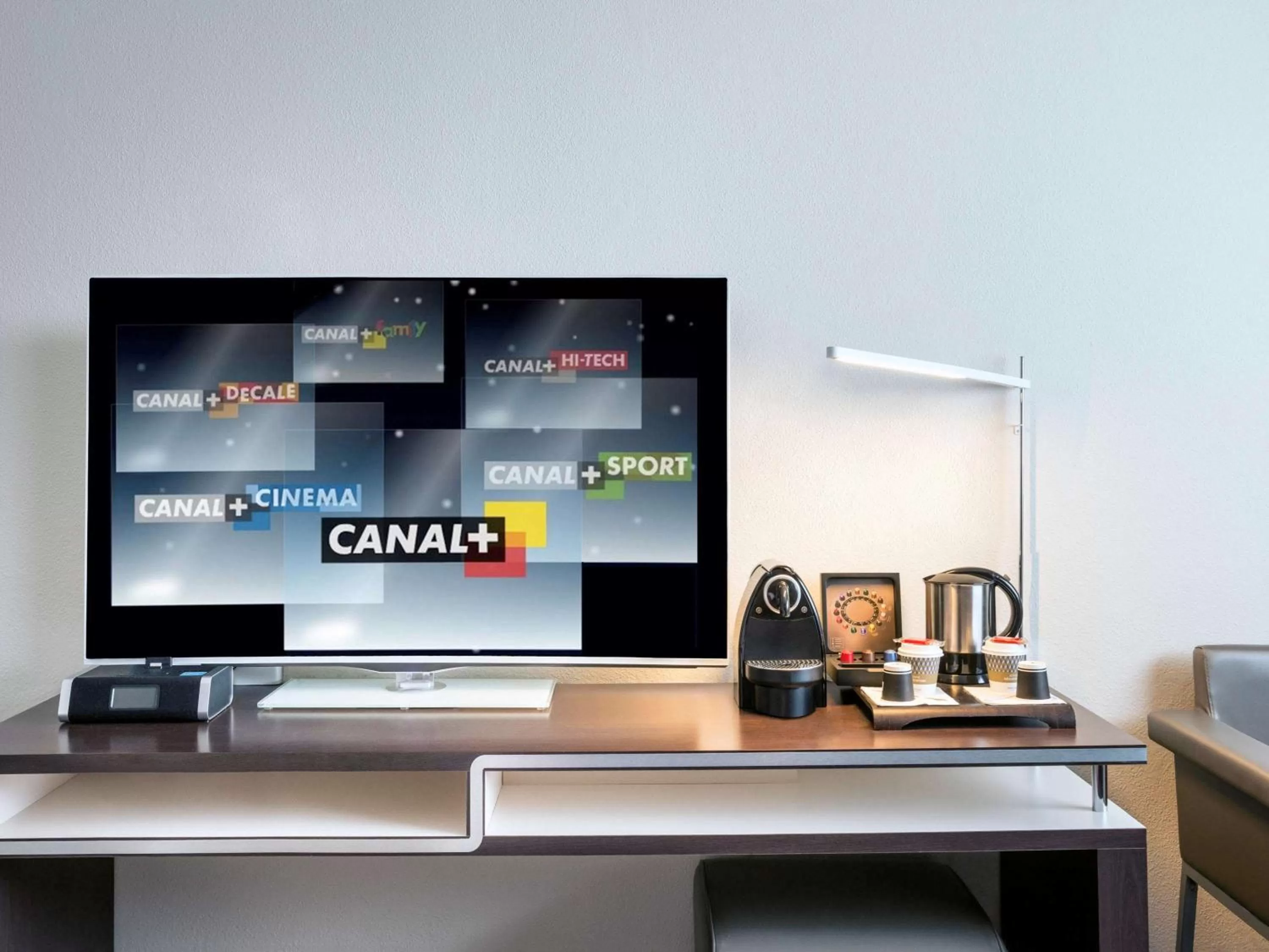 Photo of the whole room in Novotel Suites Montpellier Antigone