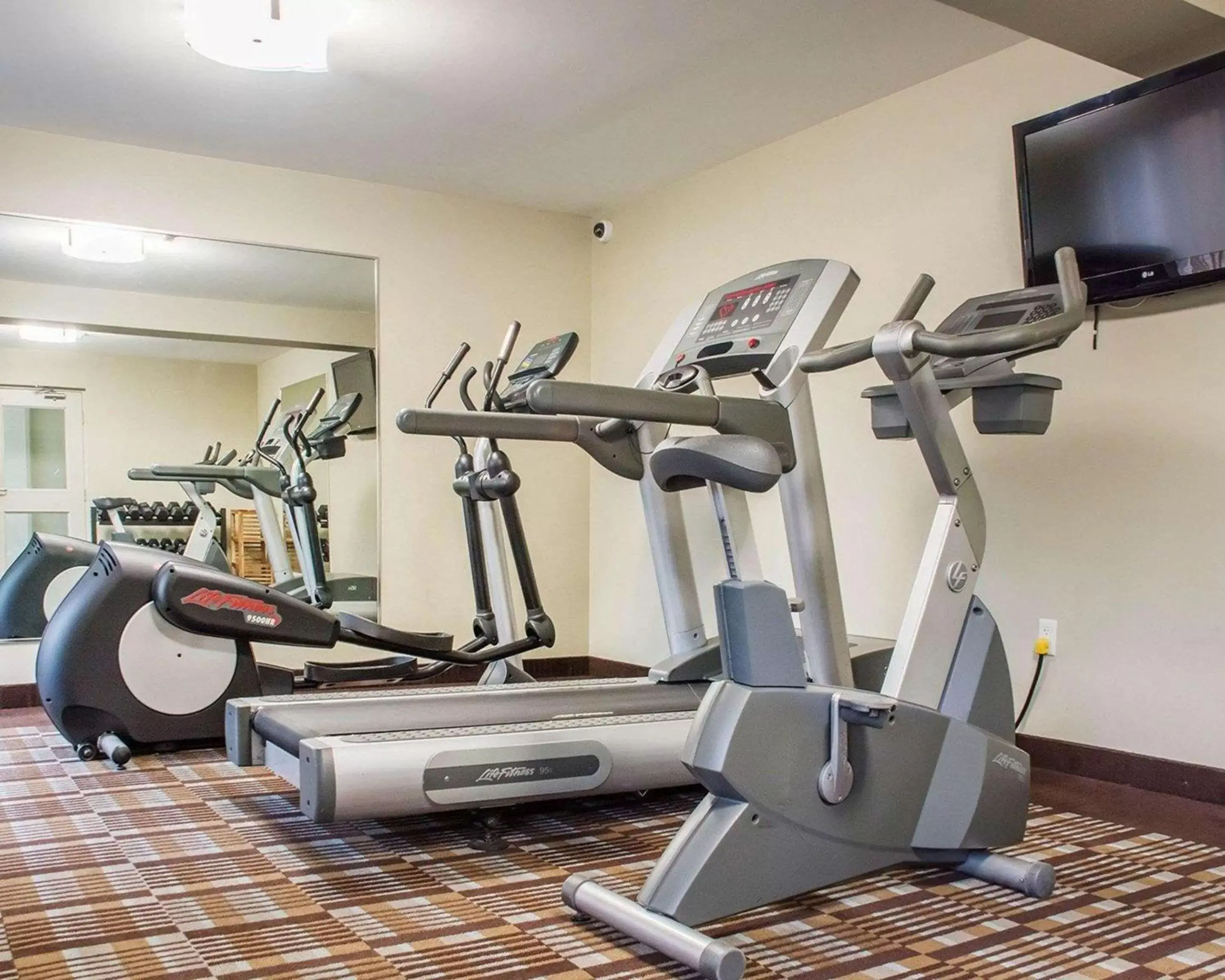 Fitness centre/facilities, Fitness Center/Facilities in Comfort Inn Burlington