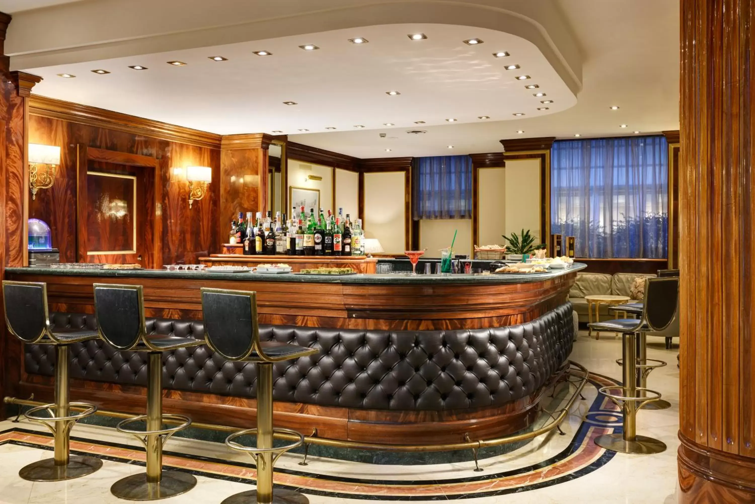 Lounge or bar, Lounge/Bar in UNAHOTELS Scandinavia Milano